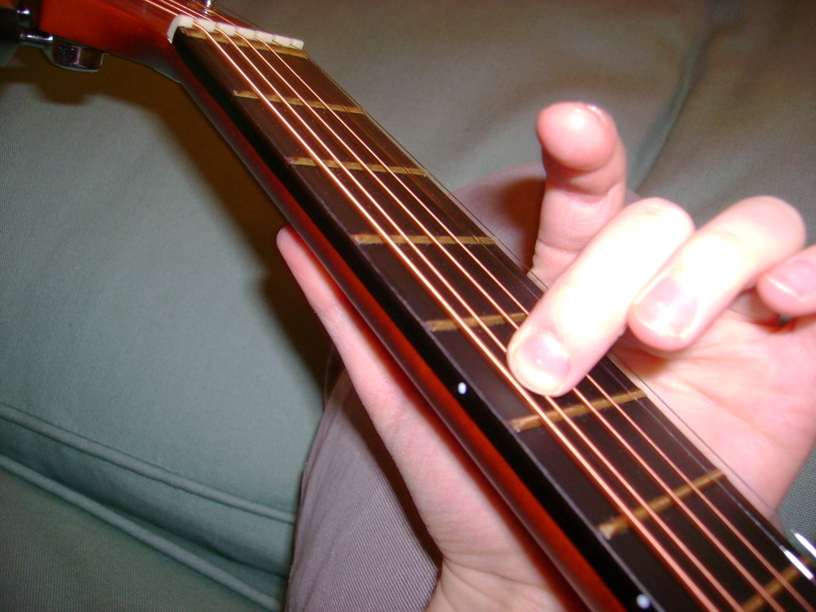 How to Tune a Guitar 3 Steps Instructables