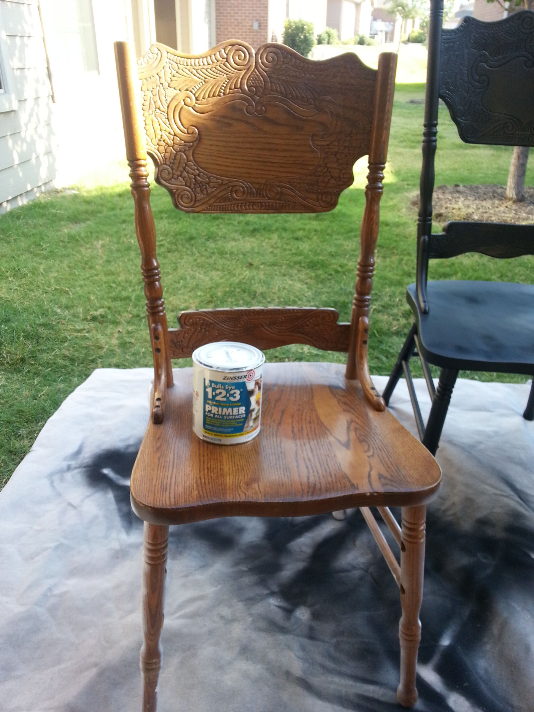 How to Turn an Outdated Dinning Table Into Jack Daniels Themed Game