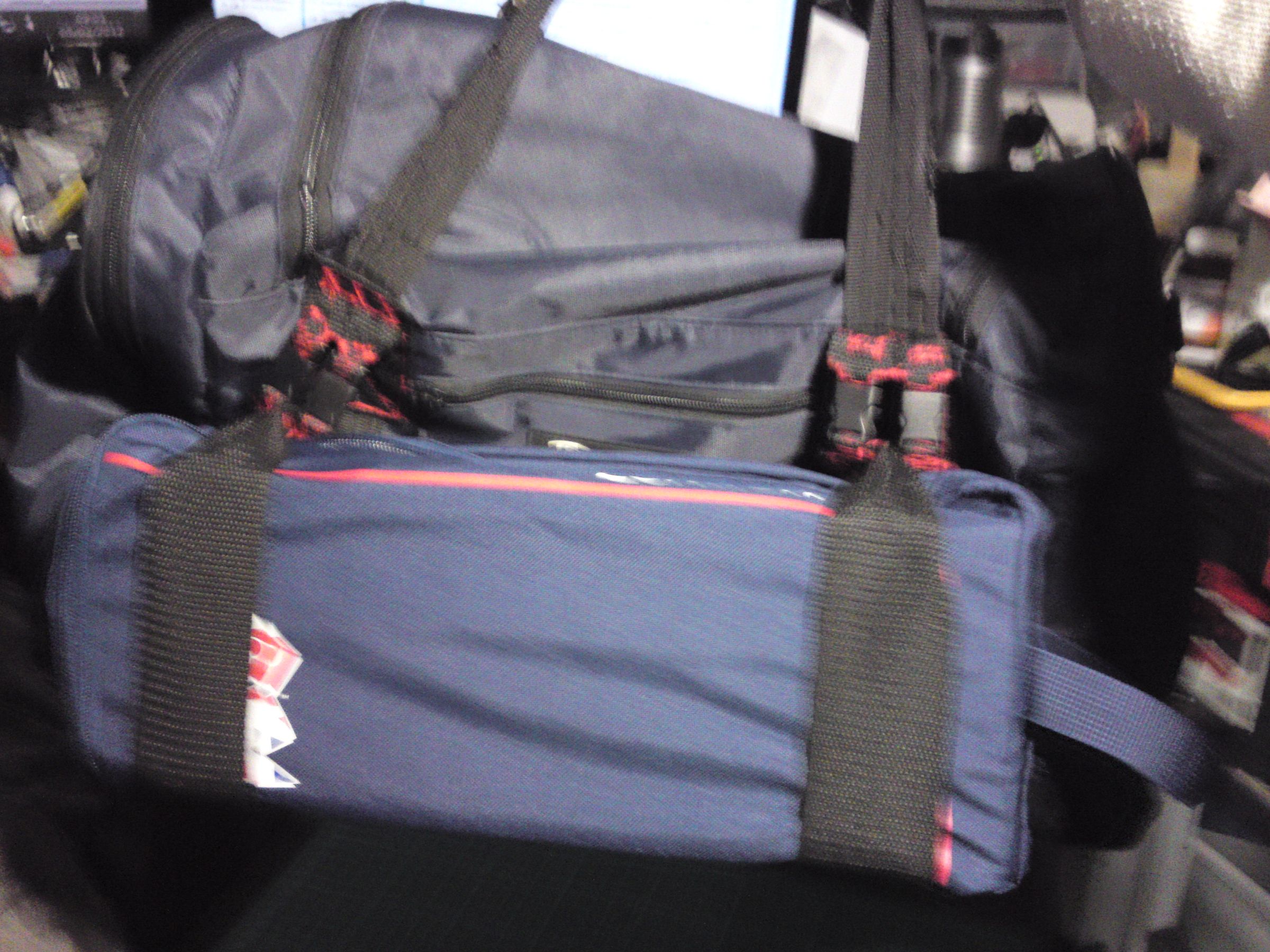 How to Re-Inforce a FLIMSY Shoe Bag to Carry Your Heavy RC Starter BOX (Including the Heavy 12volt Battery Inside It !)