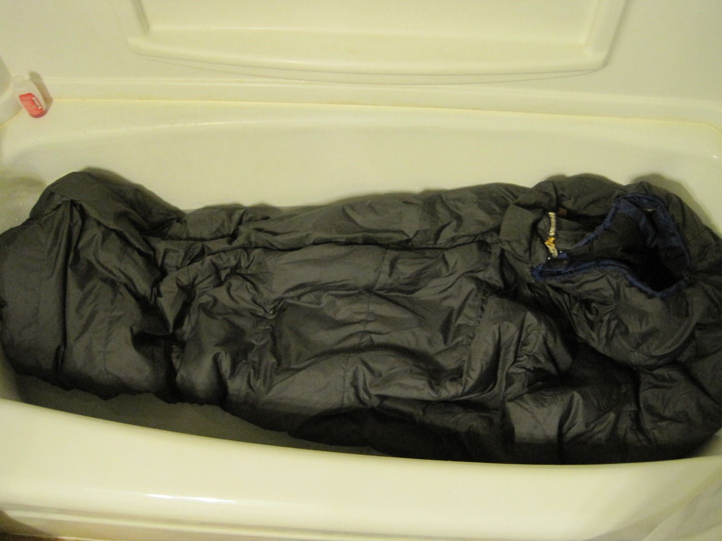 How to Wash a Sleeping Bag 7 Steps (with Pictures) Instructables