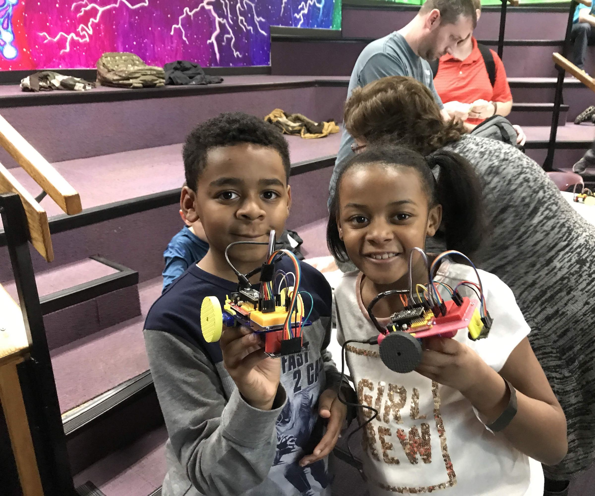 Simple "Robot Kit" for Clubs, Teachers Makerspaces Etc. 