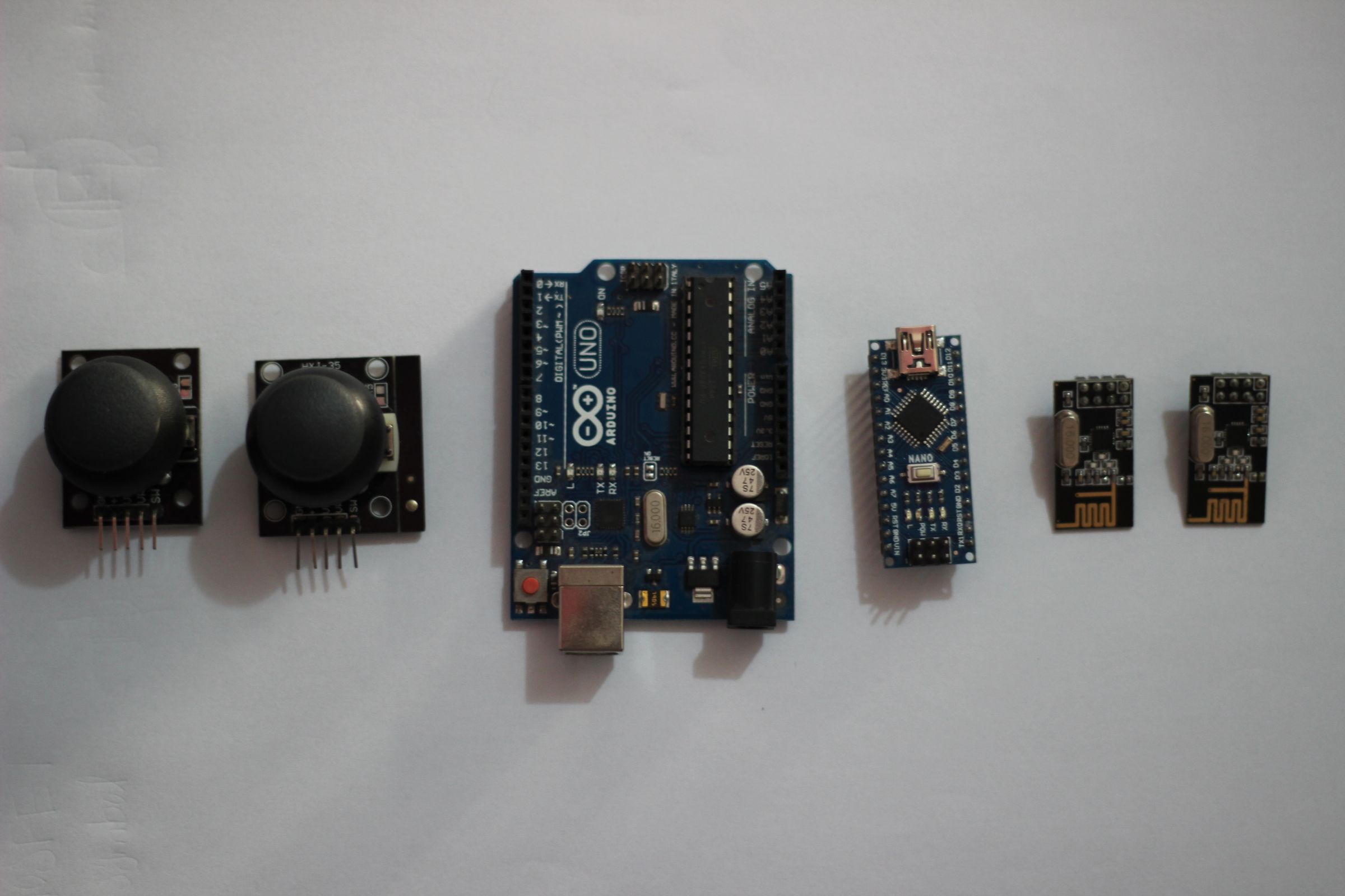Wireless Communication Using NRF24L01 Transceiver Module for Arduino ...
