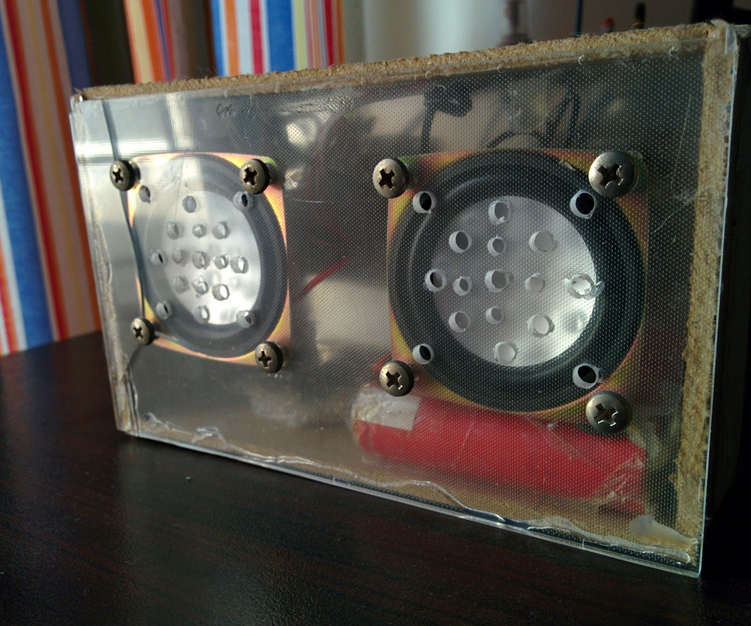 Portable Speakers With Synced LEDs