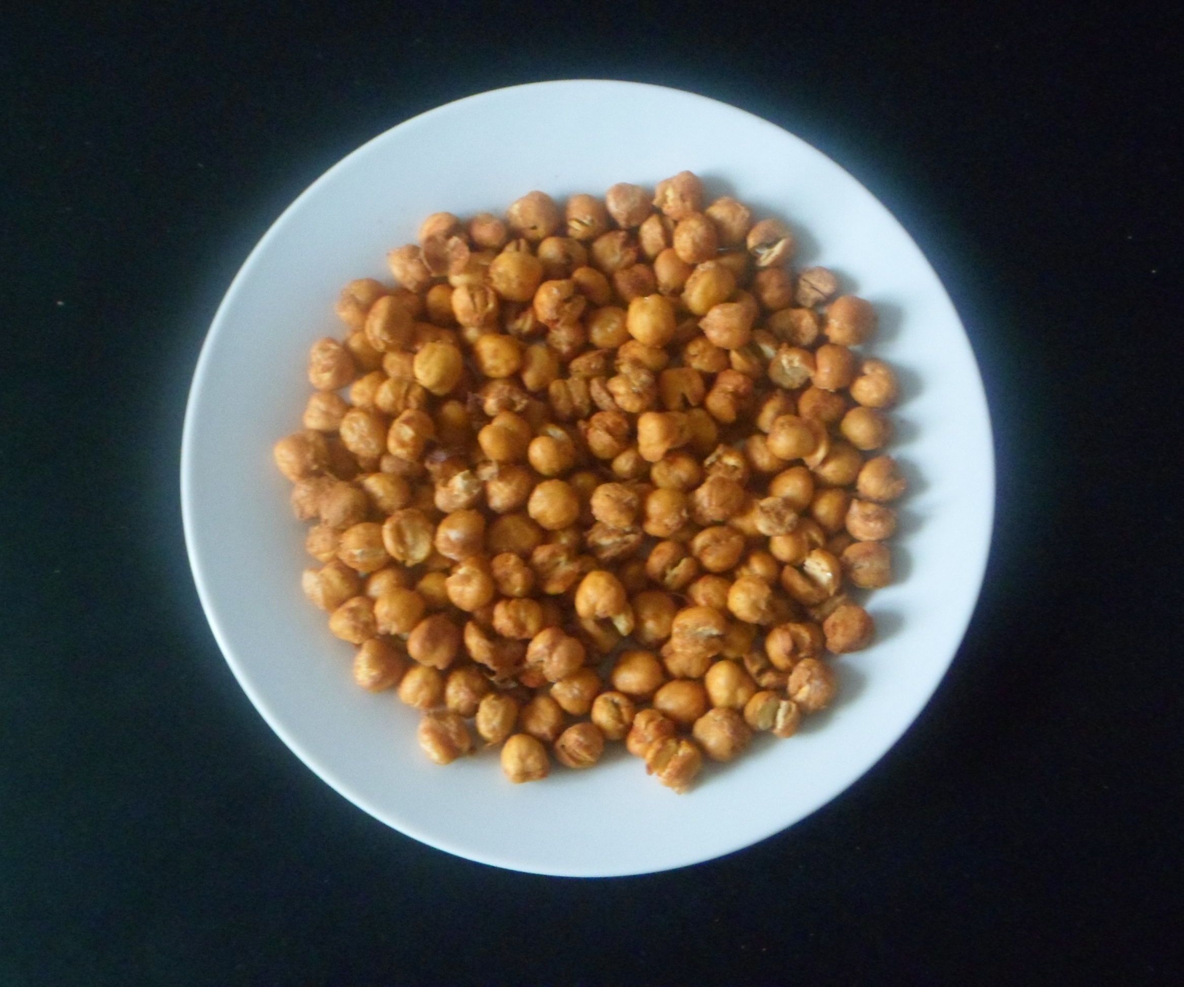 Spicy and Crunchy Baked Chick Peas