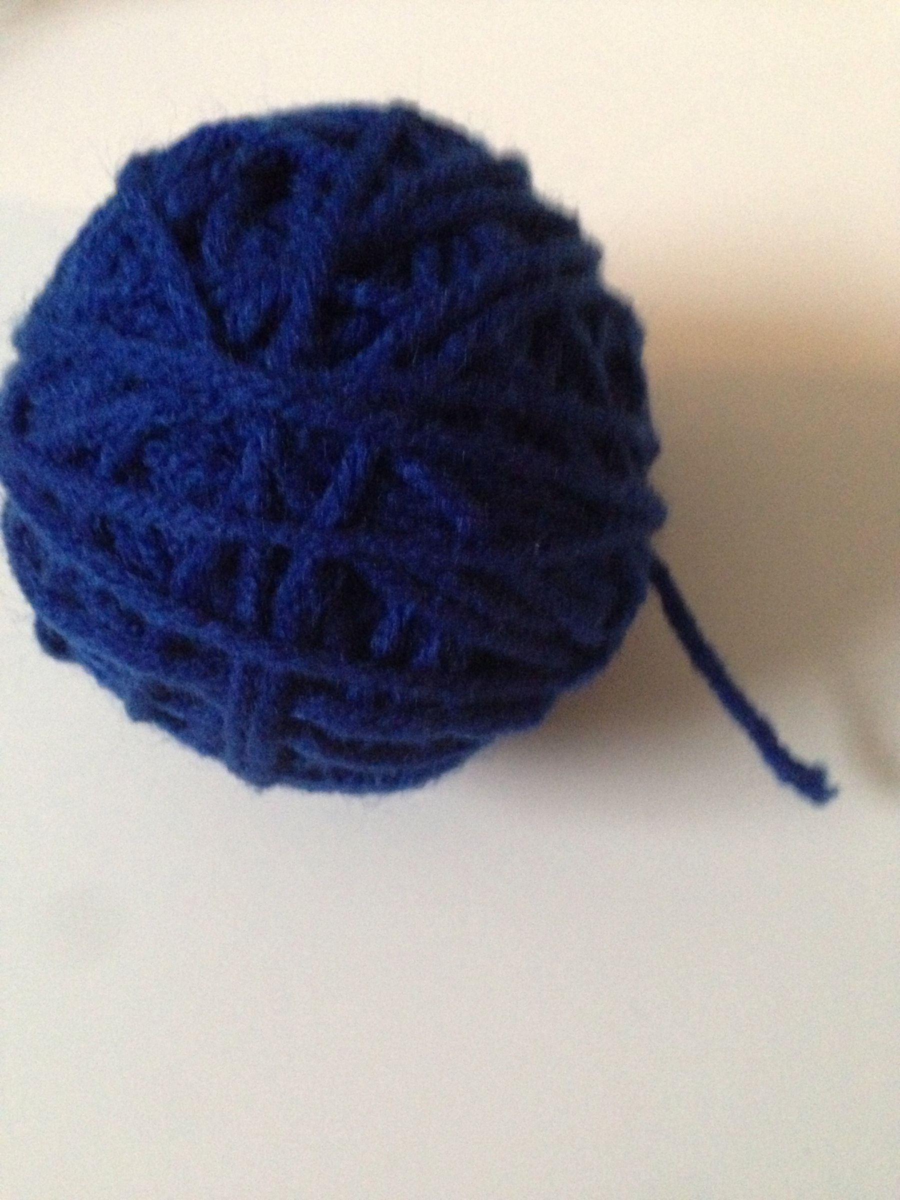 How To Make A Simple And Fast Yarn Ball