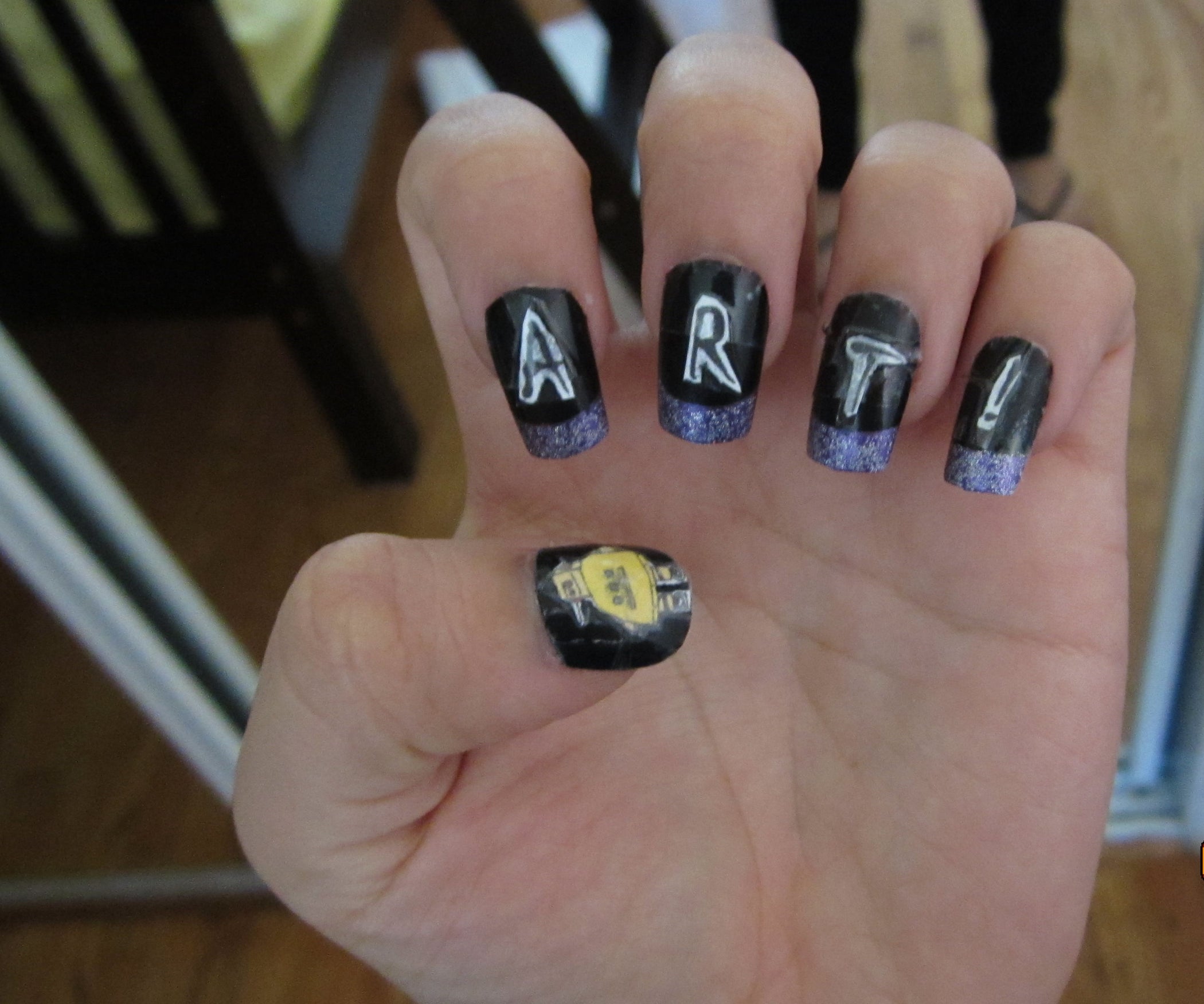 Instructable Robot Nails! 4 Steps Instructables