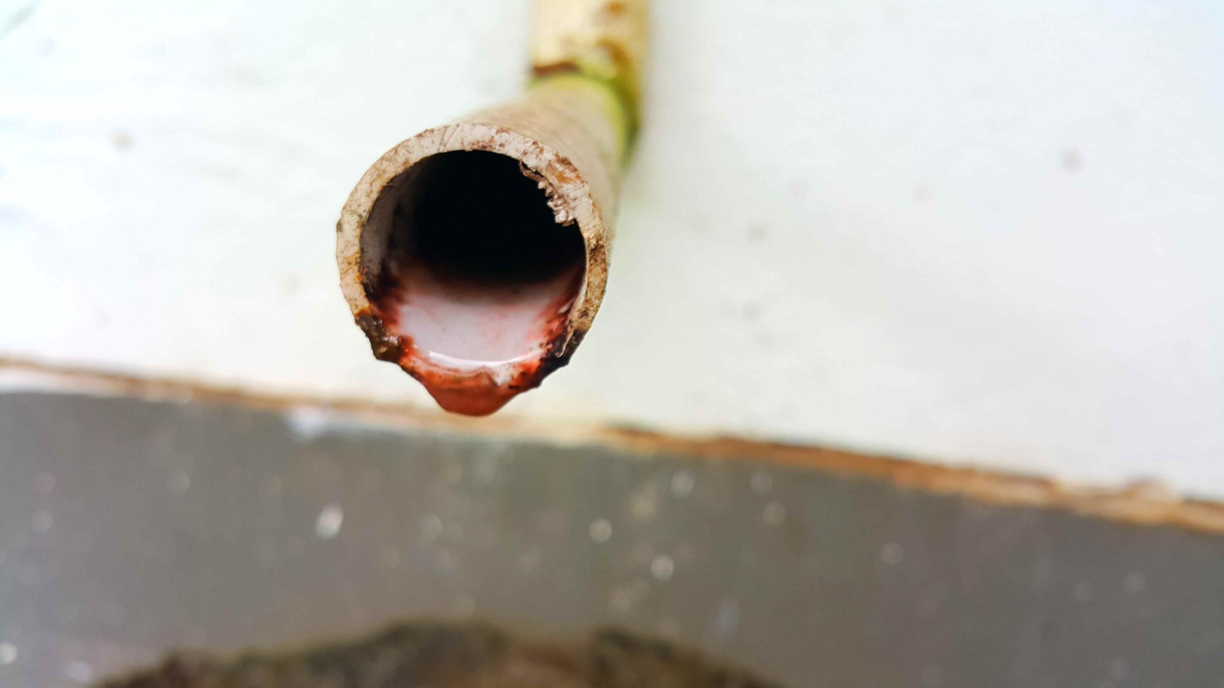 Fixing Air Conditioner Water Drip - Quick, Messy, Effective! 