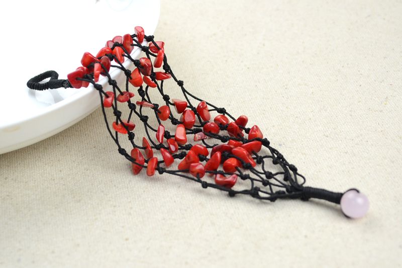 Make Your Own Bracelets Using Coral Beads and String