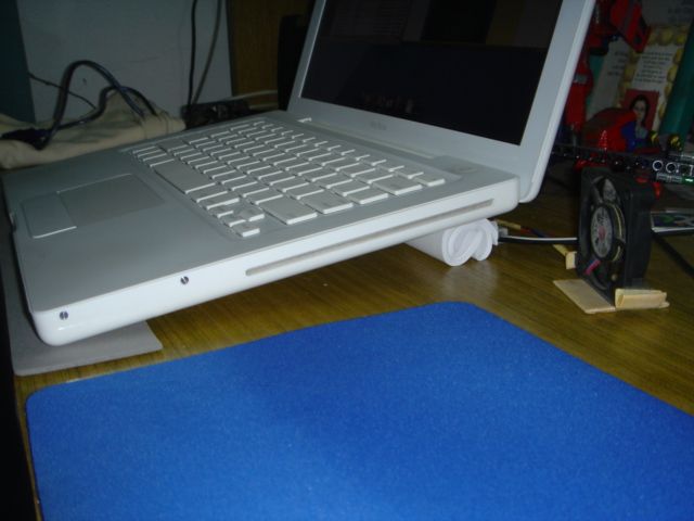 Paper Laptop Stand, the Cheapest Laptop Stand Possible.