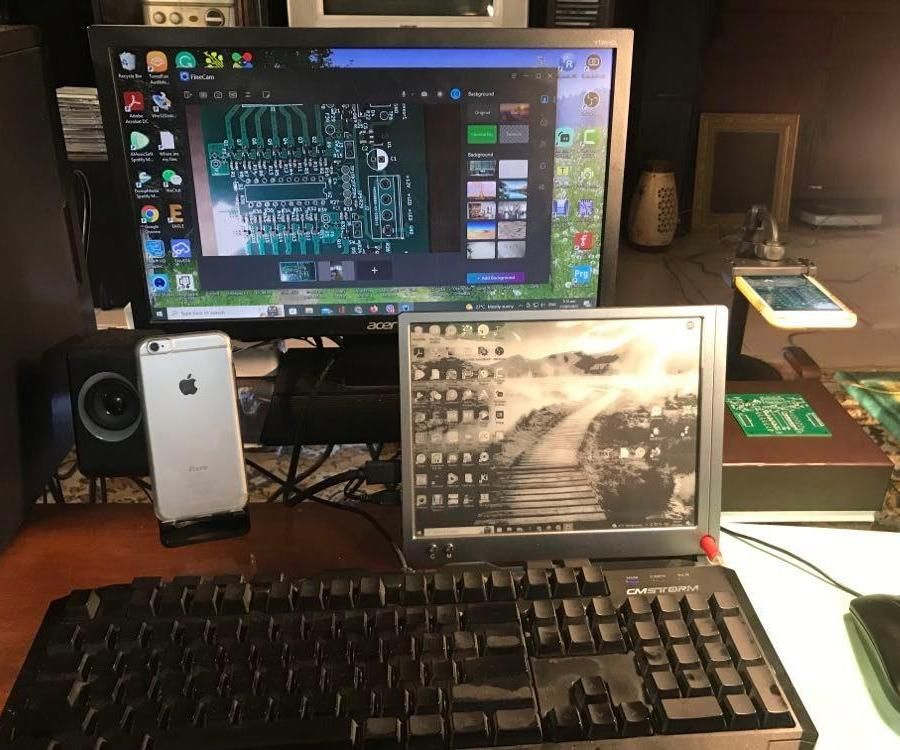 Use Two IPhones As Webcams for Online Courses