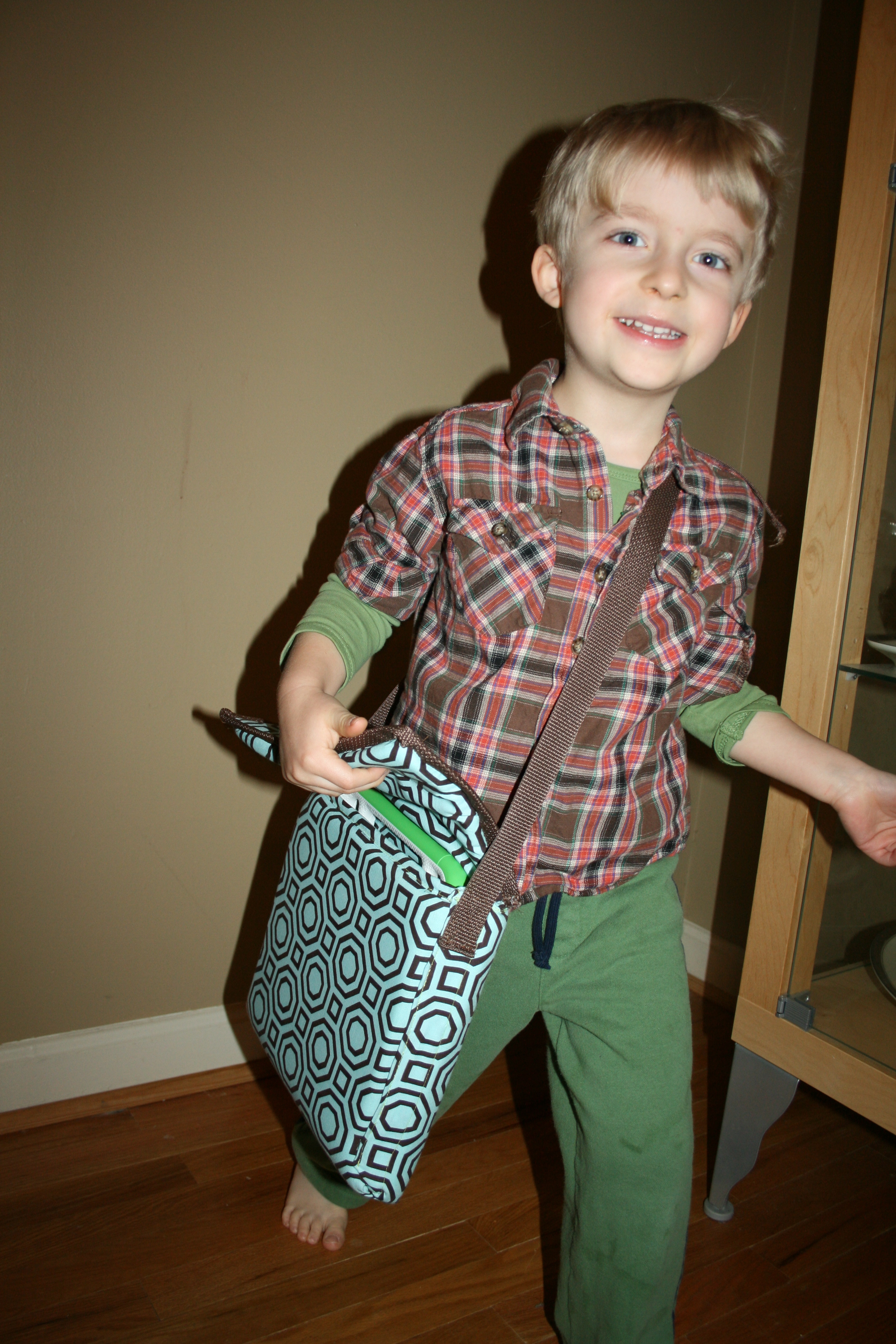 Make Your Own XO Laptop Bag