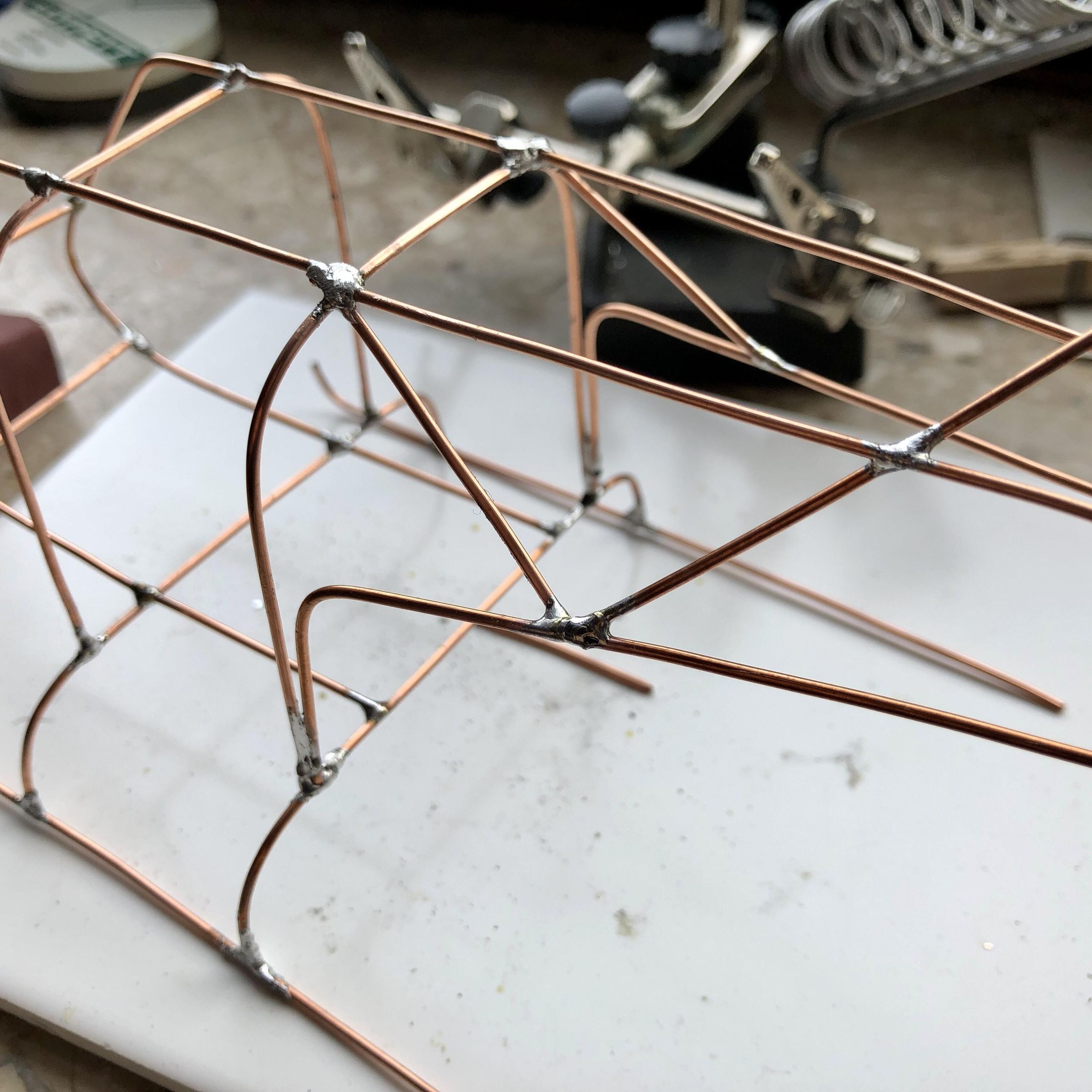 Helicopter Battery/Solar Wire Bending 11 Steps (with Pictures