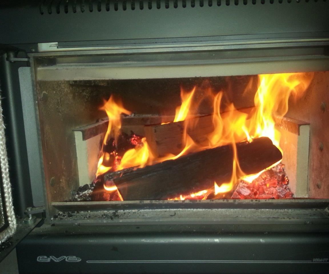 Setting Up a Woodfire to Run Overnight