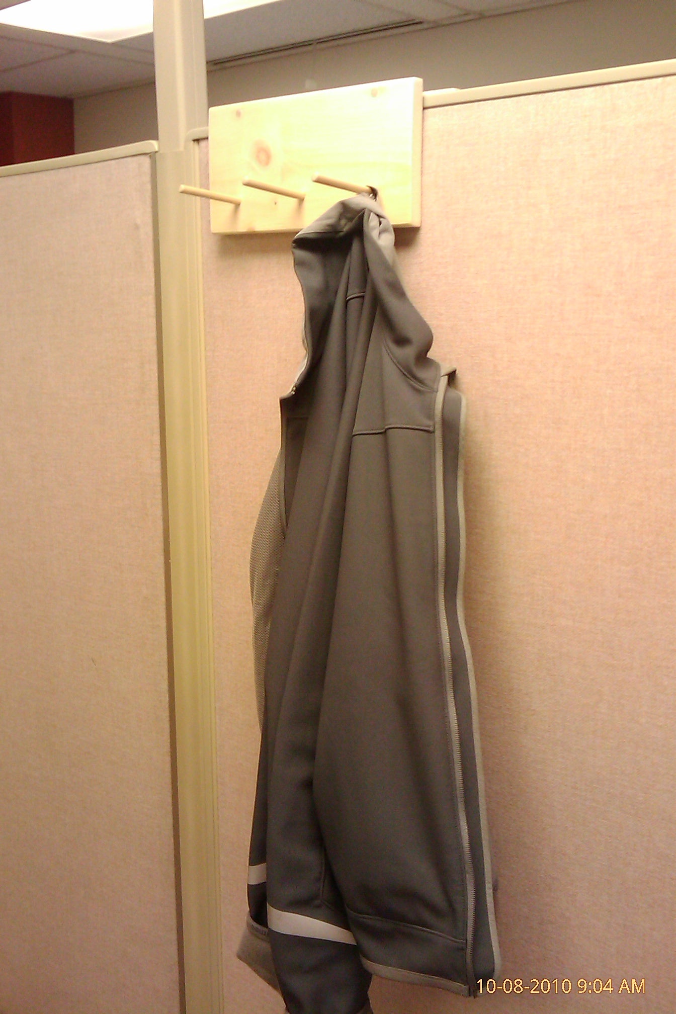 Wooden Cubicle Coat Hook 6 Steps Instructables