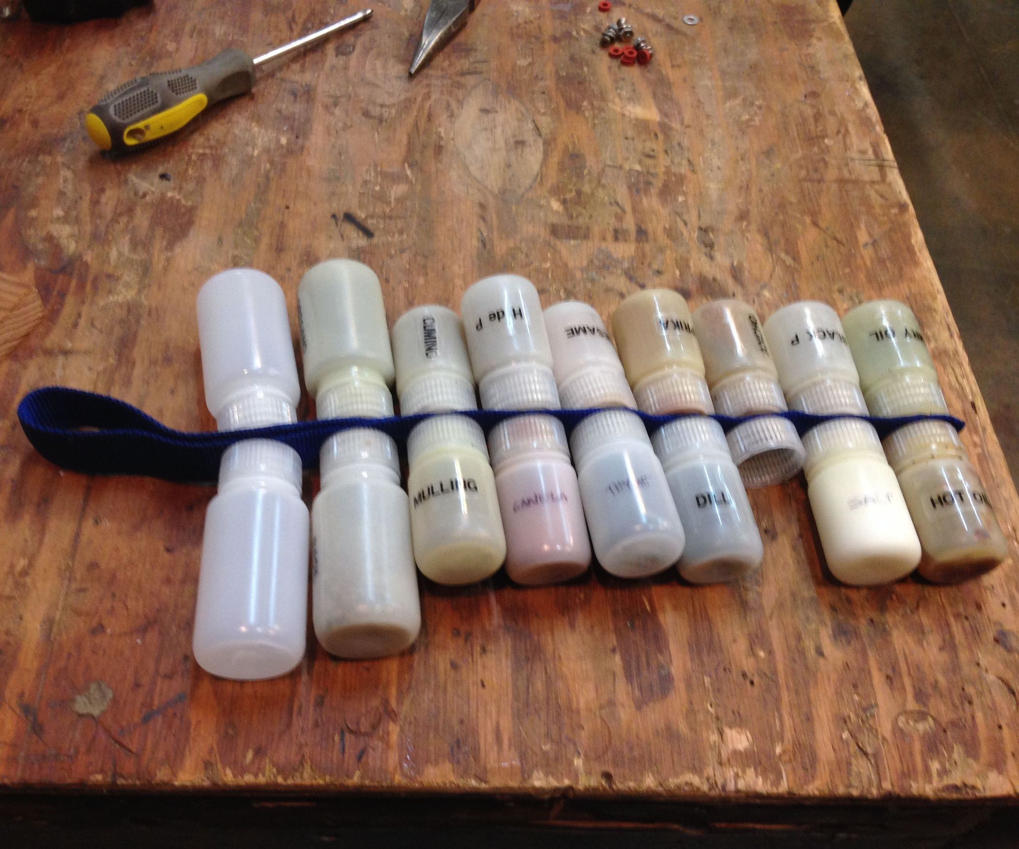 Travel Spice Rack 3 Steps Instructables