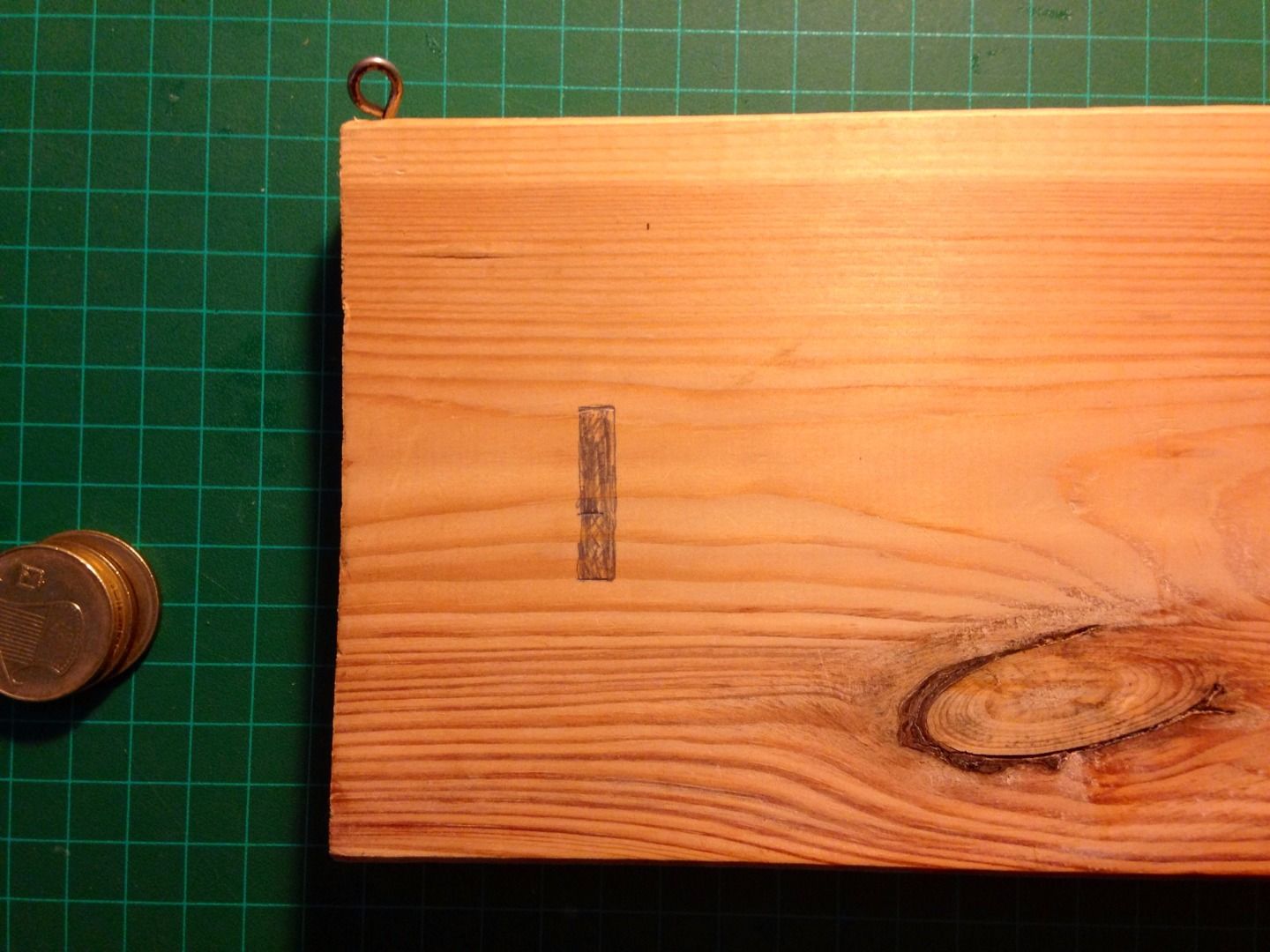 Shelf ReInvented Piggy Bank & Key Hanger. 5 Steps (with Pictures