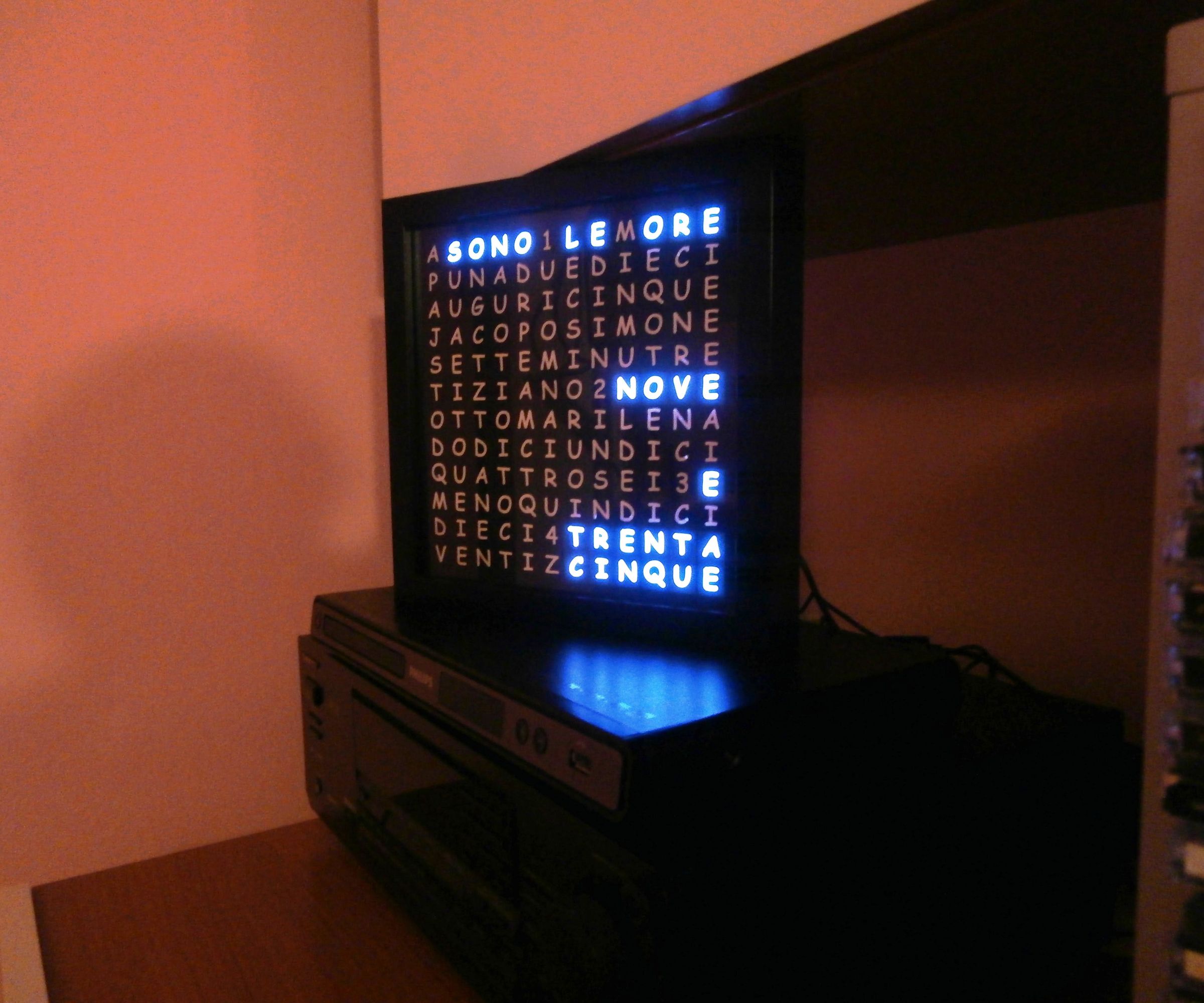 Word Clock Italian