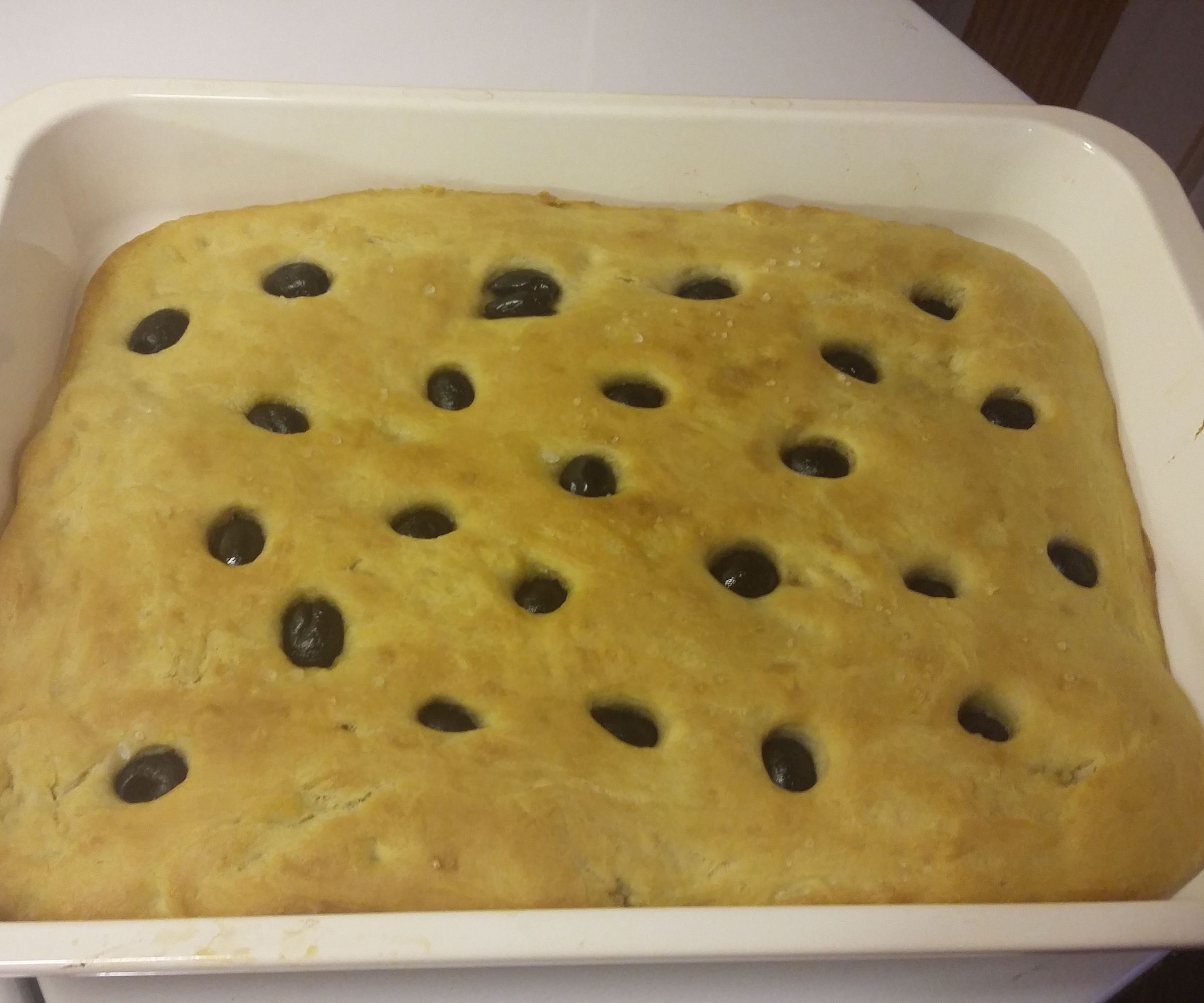 Nice and Soft Focaccia With Olives