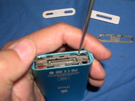 Upgrade Your IPod Mini With Flash Memory - No More Hard Drive! : 6 ...