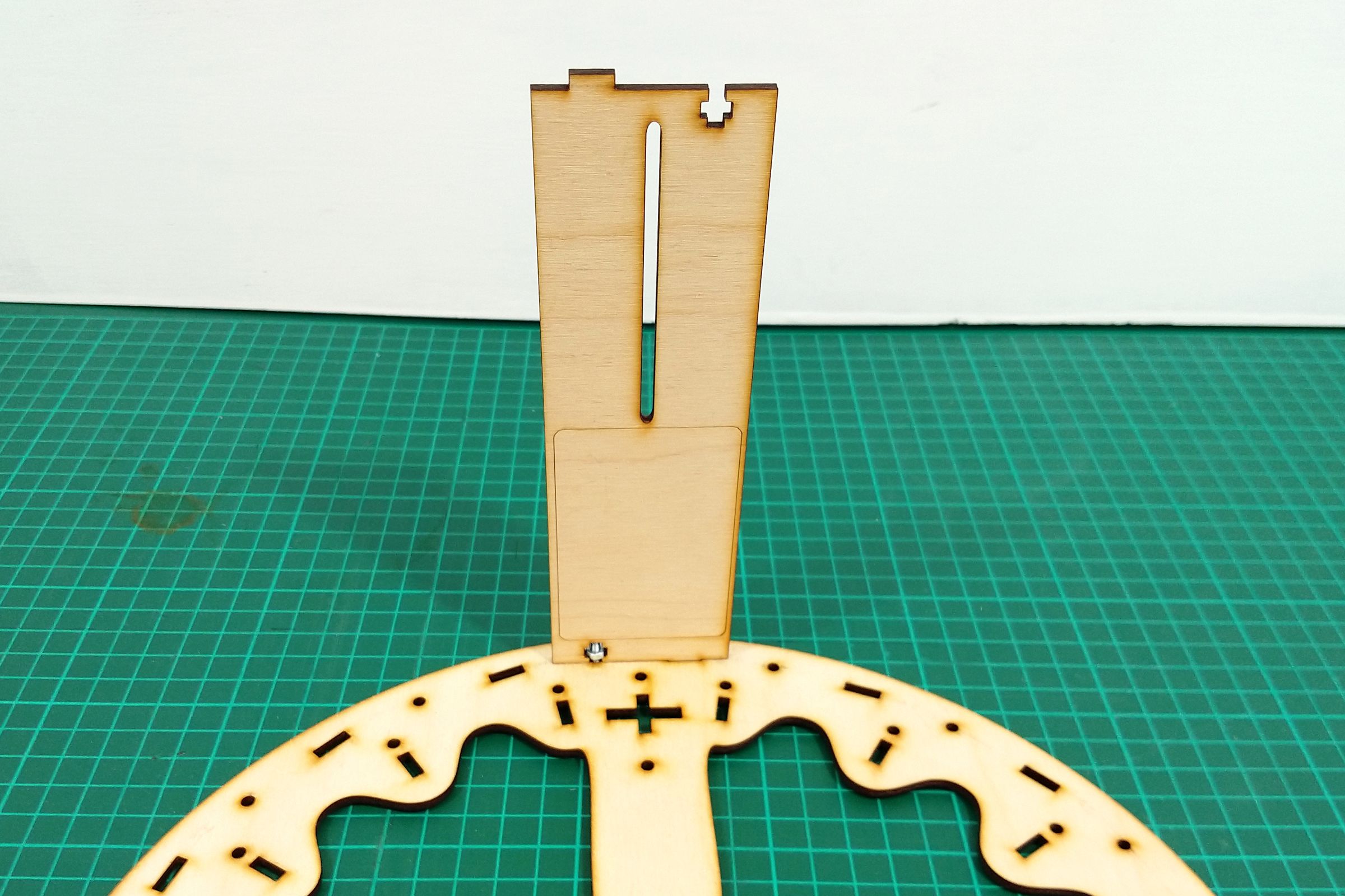 Laser Cut Zoetrope 6 Steps (with Pictures) Instructables