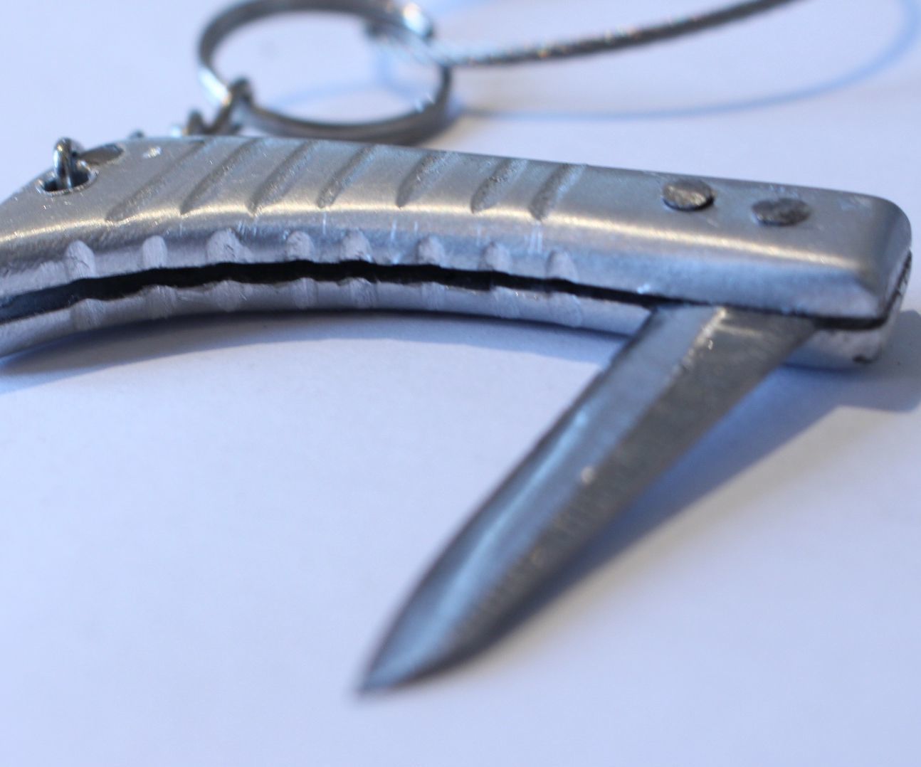 How to Turn a Scissor Blade Into a Folding Knife