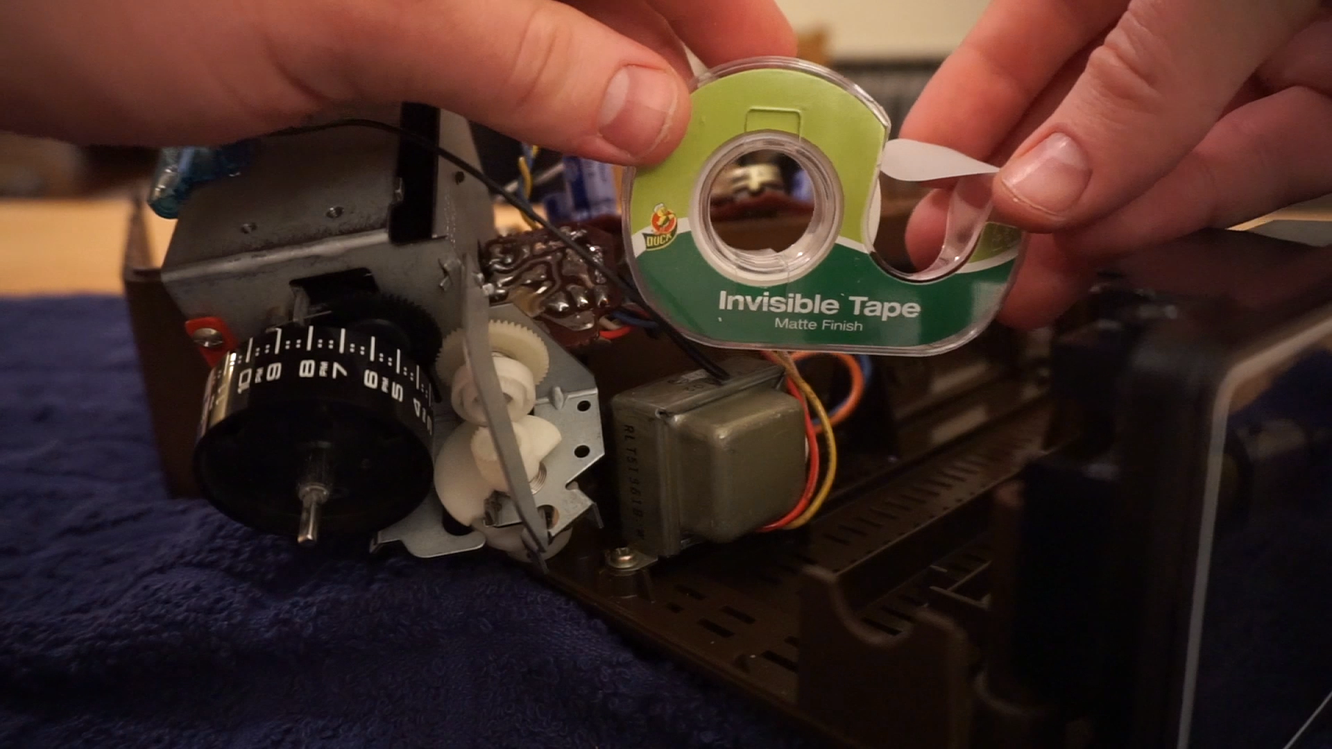 Flip Clock Repair (Panasonic RC6030) 6 Steps (with Pictures