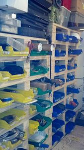 Transforming Pallets, Boxes and Staff in a Temporary Bin Wall :)))