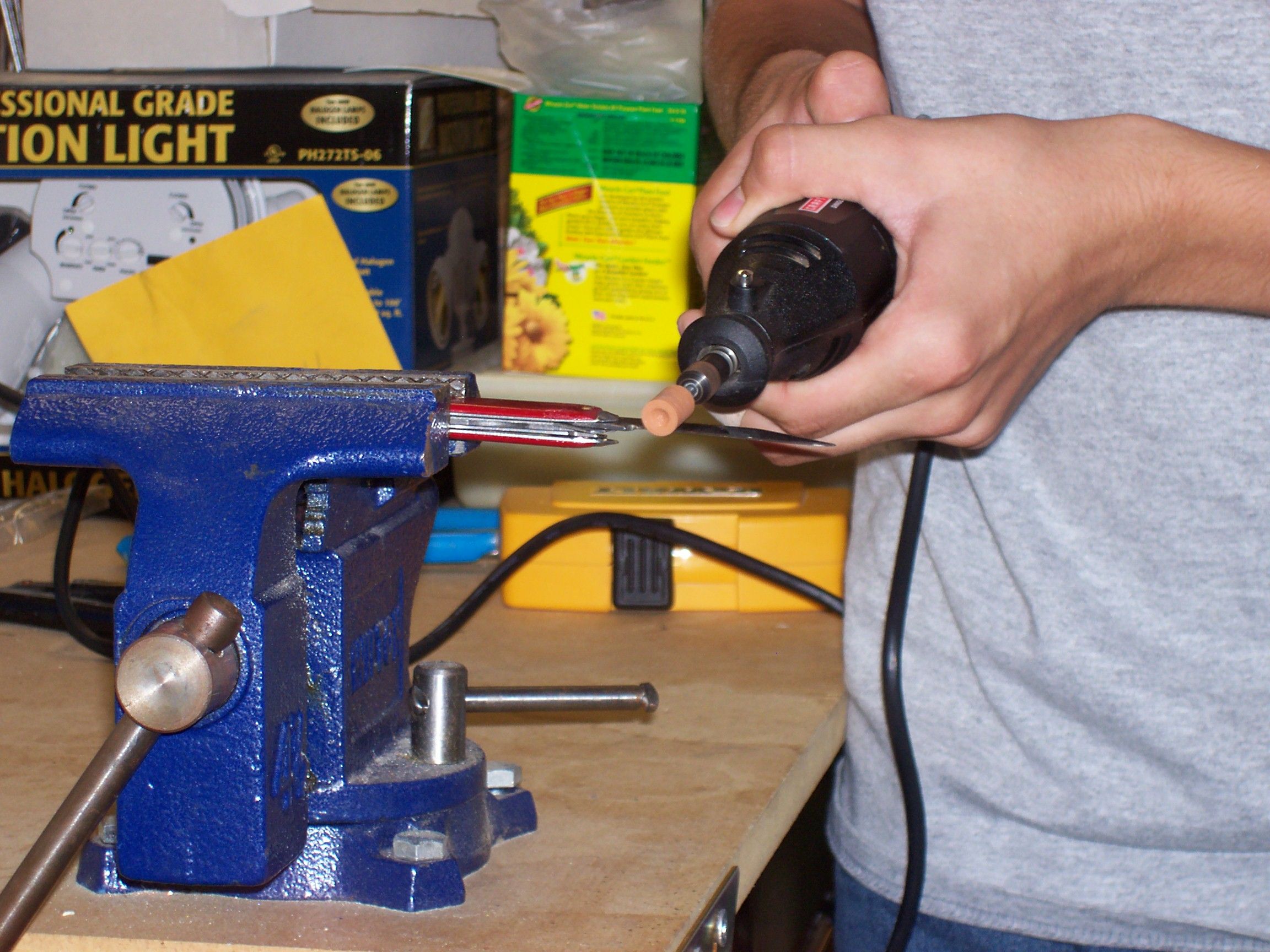 Quickly Sharpen a Knife...with a Dremel! 4 Steps Instructables