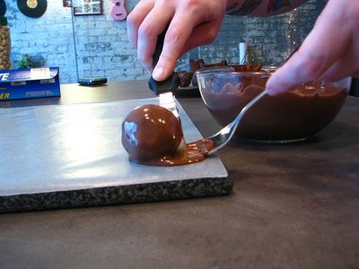 Chocolate Cake Truffles