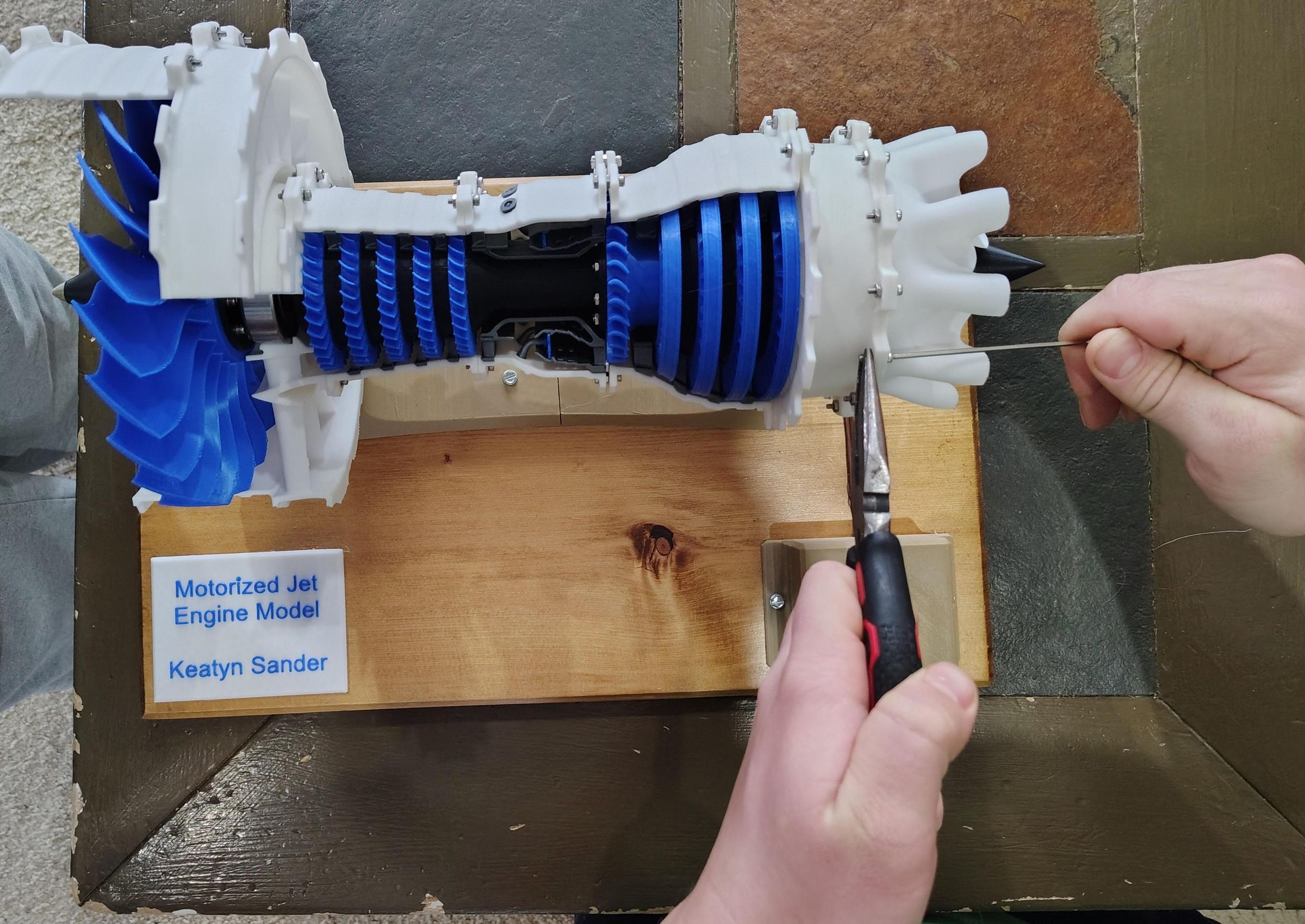 Motorized Jet Engine Model : 6 Steps (with Pictures) - Instructables