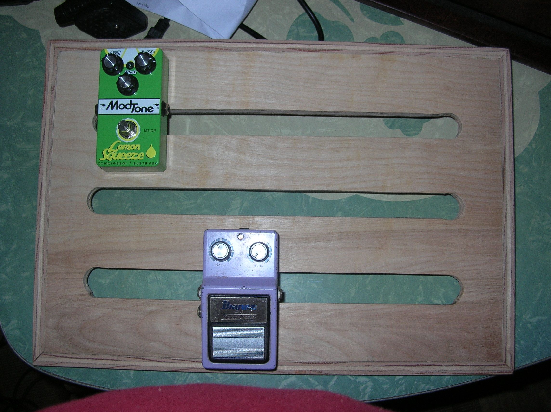 Guitar Effects Pedalboard for Under $10