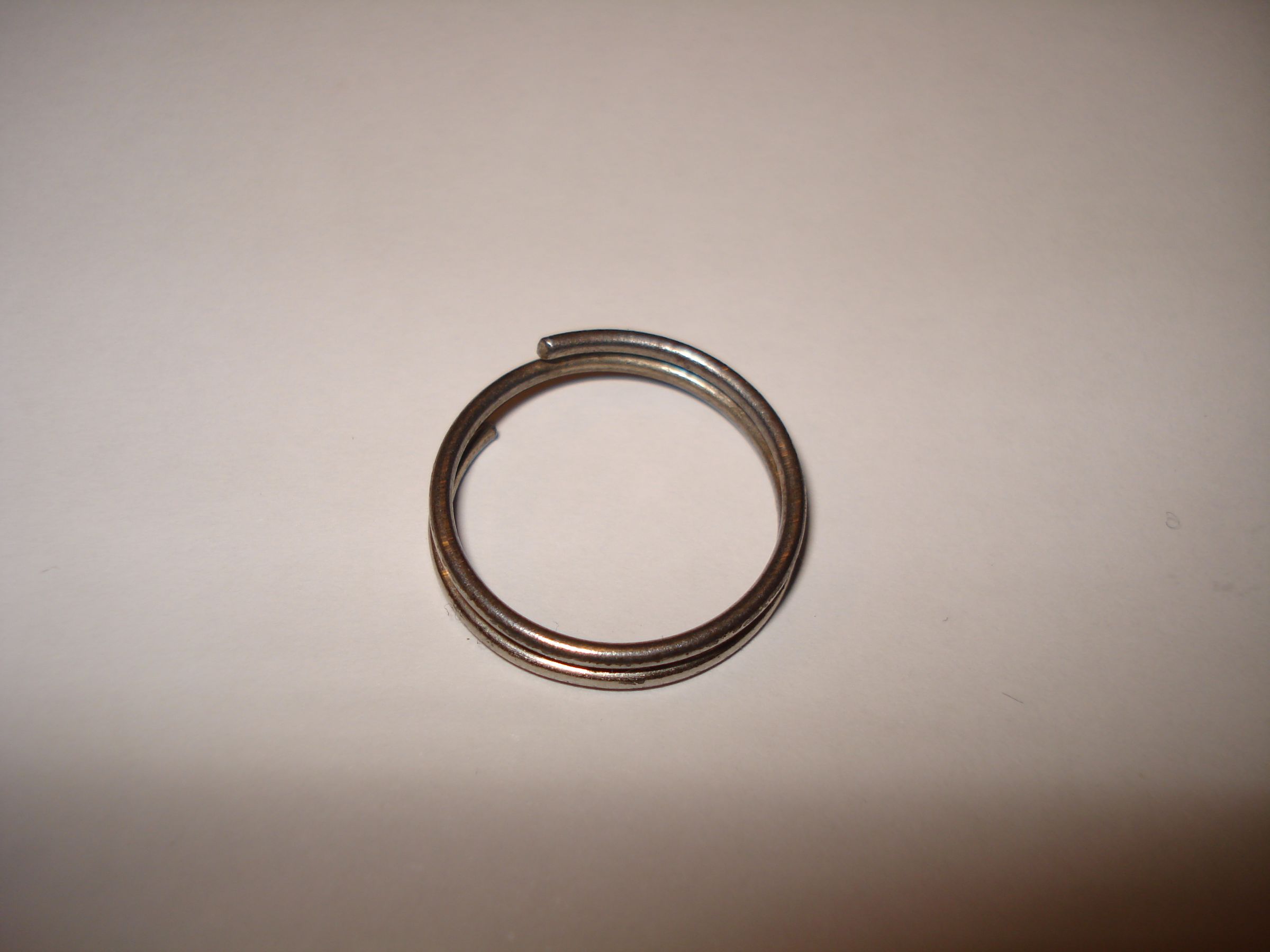 Fancy Keychain From an Obsolete PC RAM - Instructables