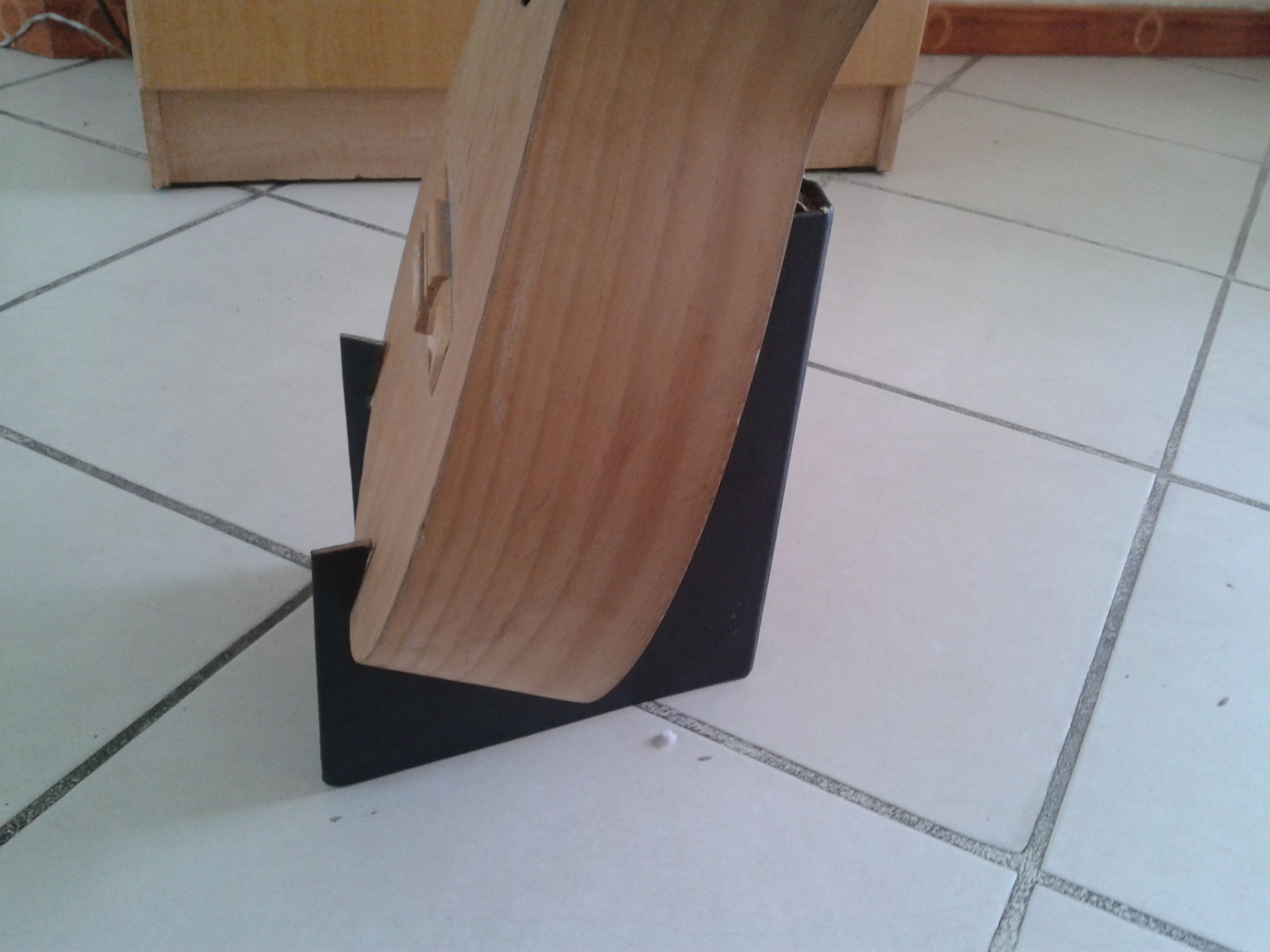 Guitar Holder