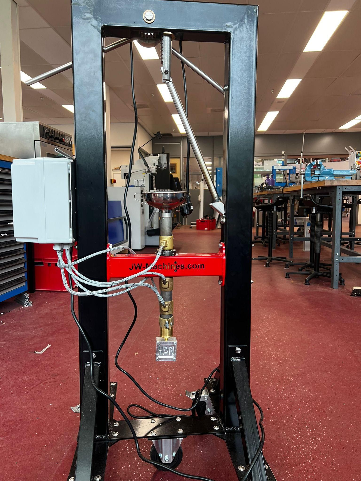 Mold and Connector for Injection Molding