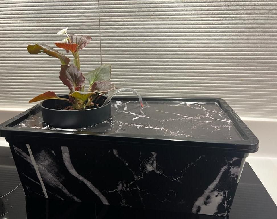 Self-watering Flower Pot !! With Arduino
