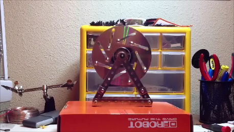 Overbalanced Wheel (Fake Perpetual Motion Machine for Fun)