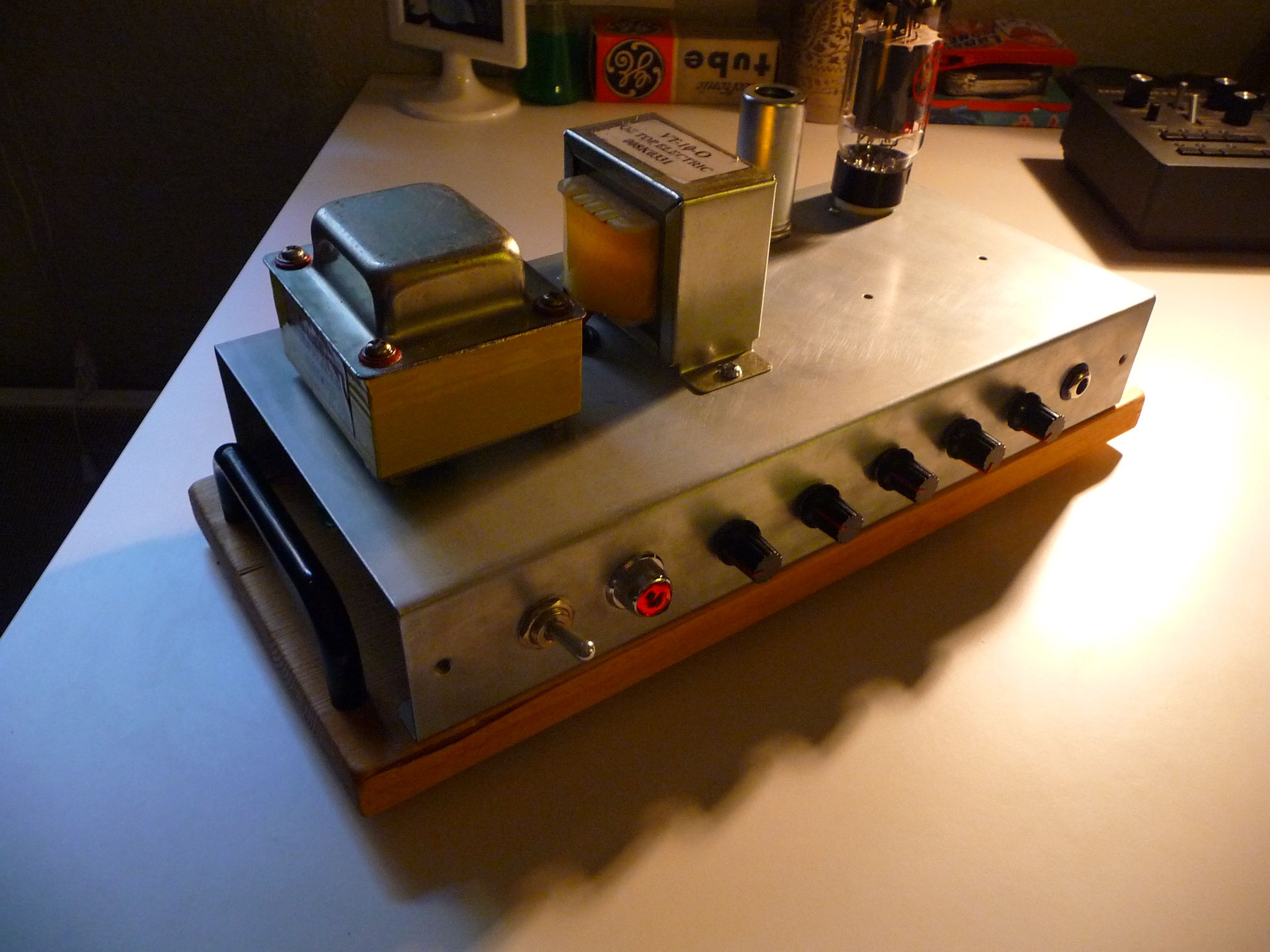 How to Turn a Guitar Tube Amp Into a Preamp/distortion Unit (with Load