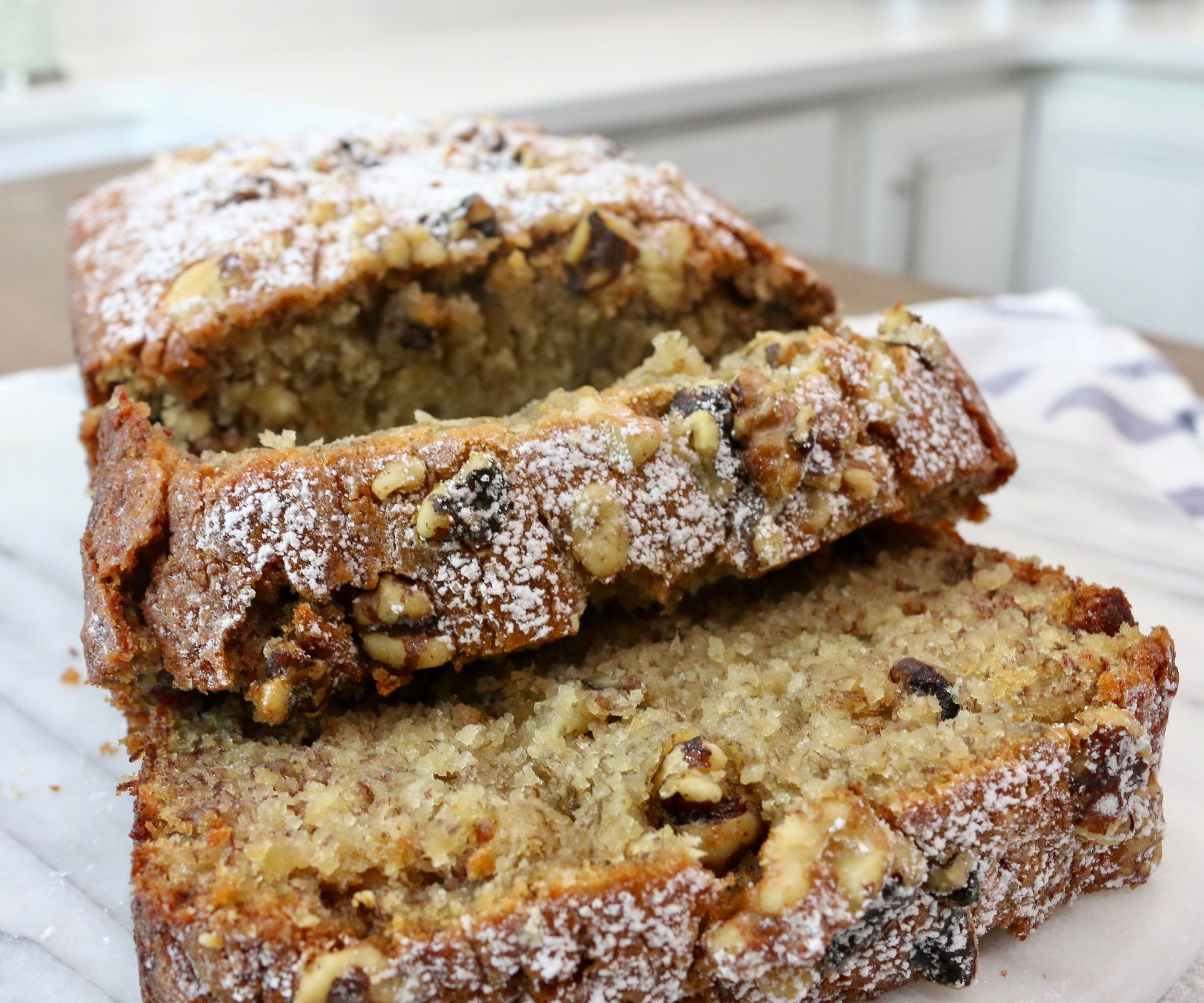 Best Banana Bread With Walnuts 