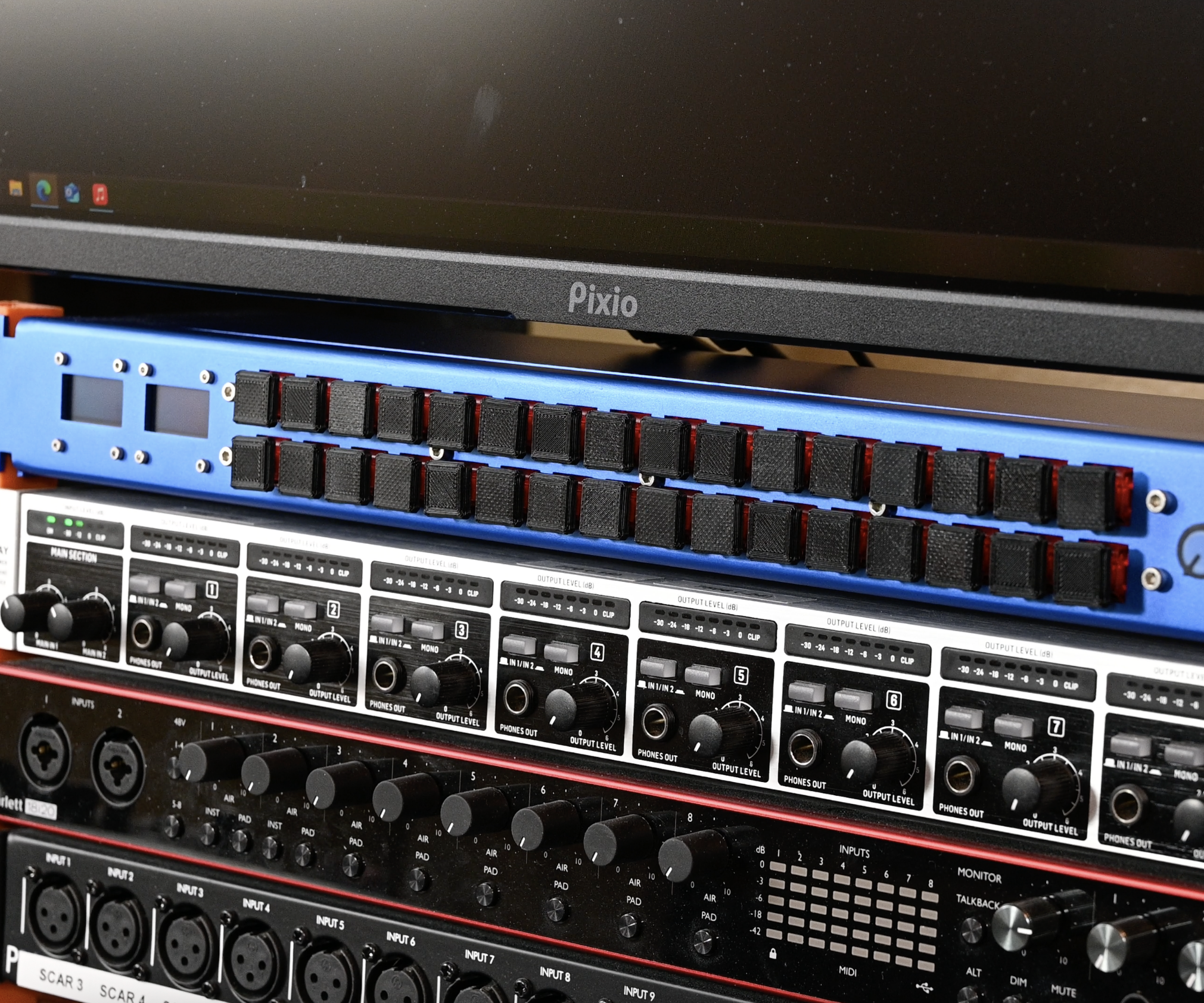 Rack Mountable Macro Key Controller