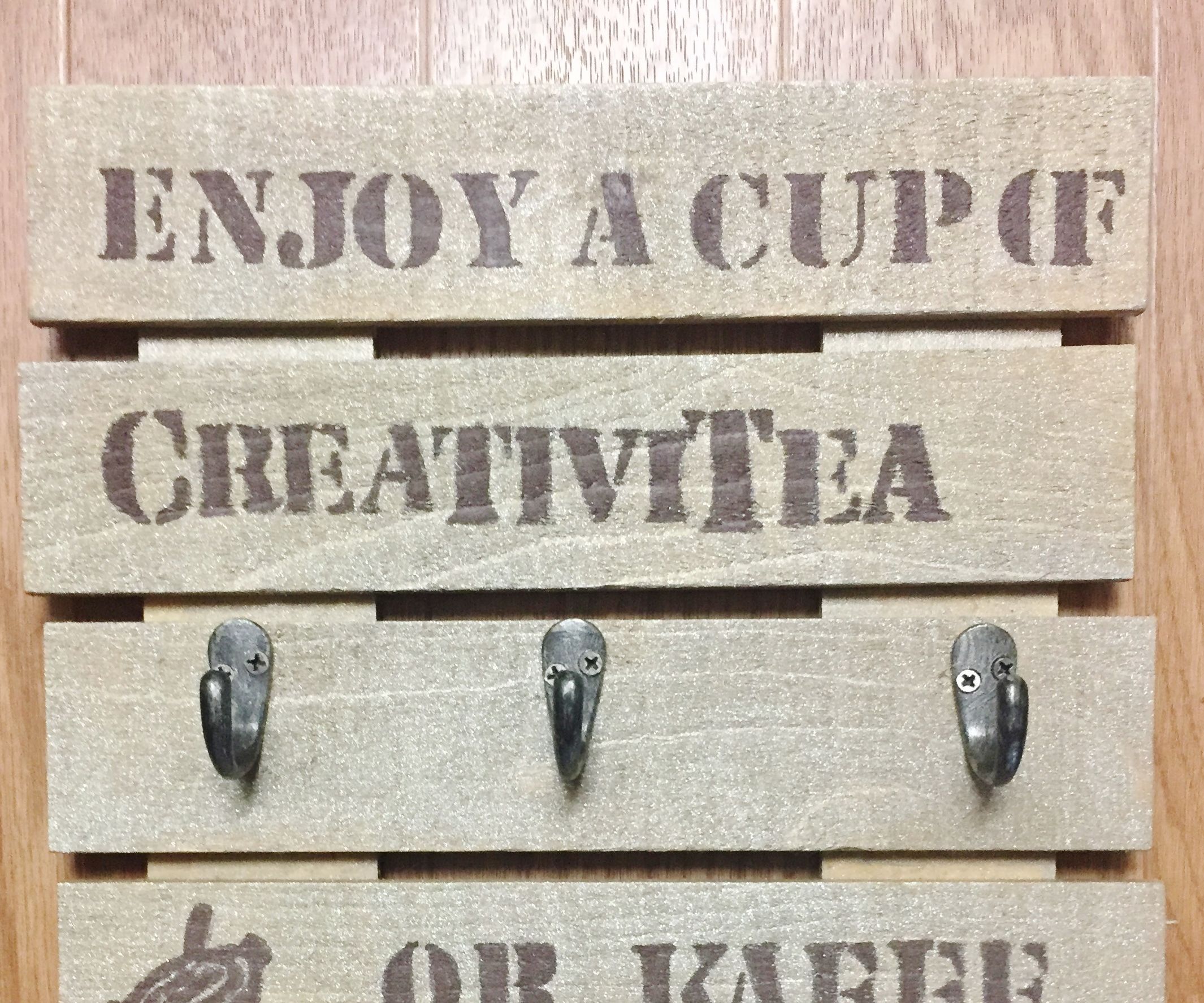 Wood Pallet Mug Holder