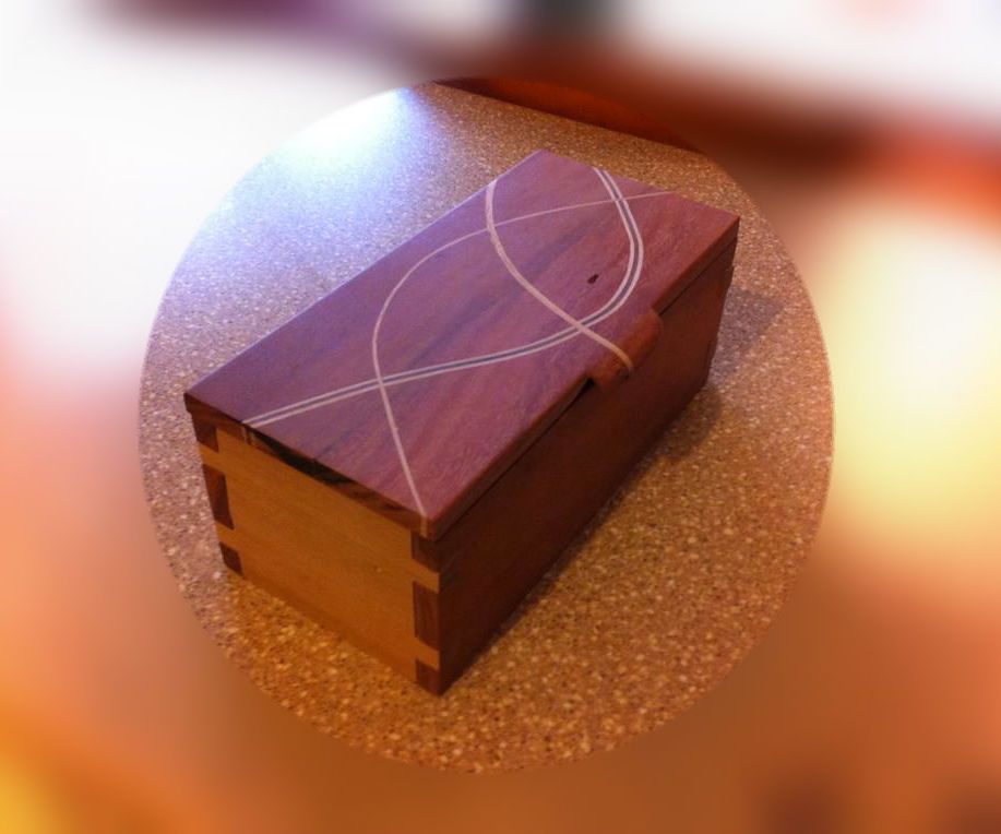The UGLY Jewellery Box, Featuring First Time Dovetails, Errrrr !!!!!!