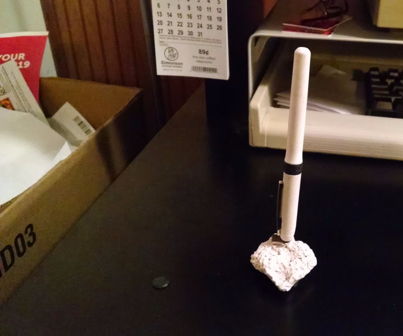 Free Desktop Pen Holder