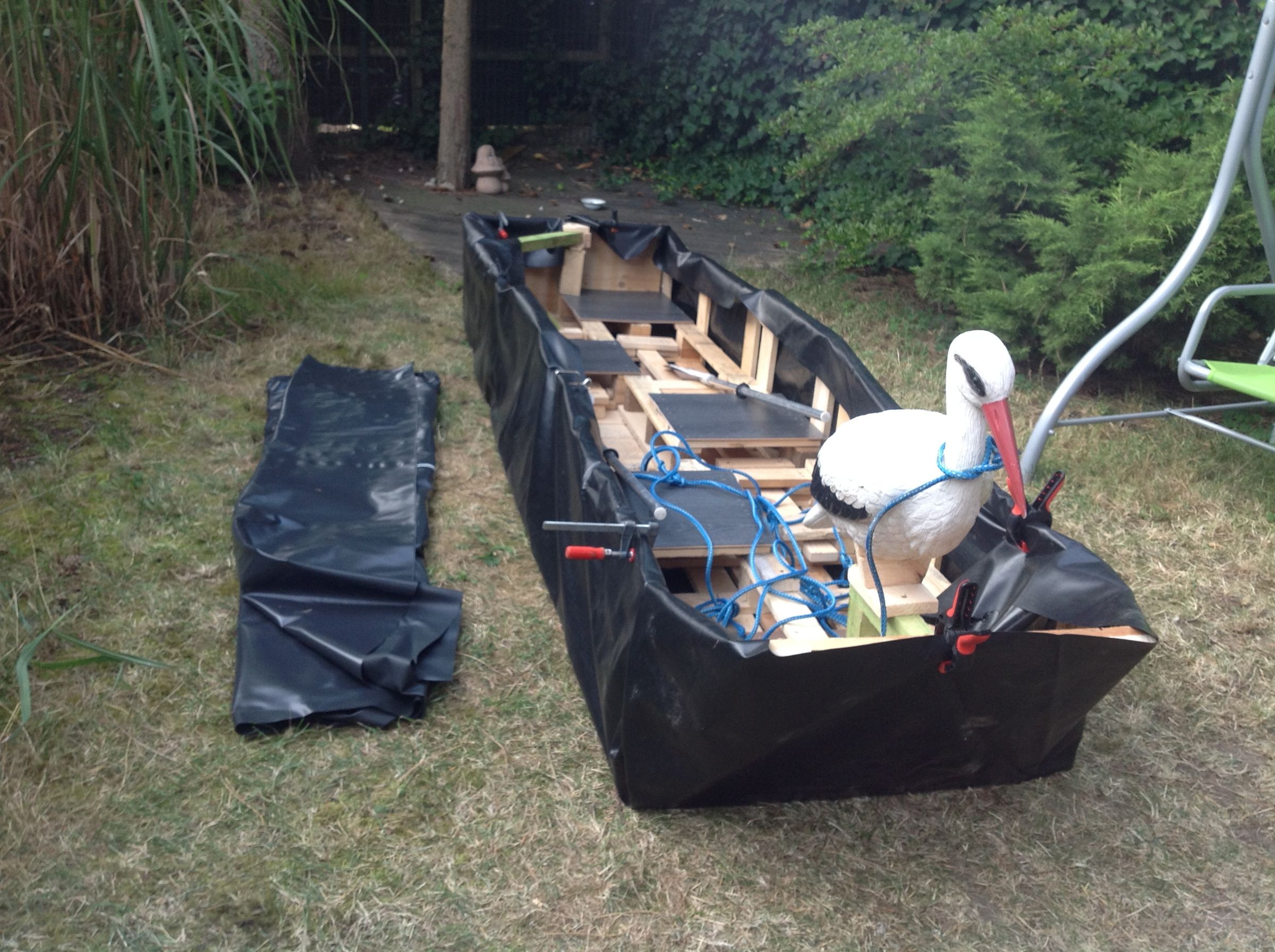 Boat Made Out Of Pallets Mum Makes Amazing Outdoor Pirate Ship Playset