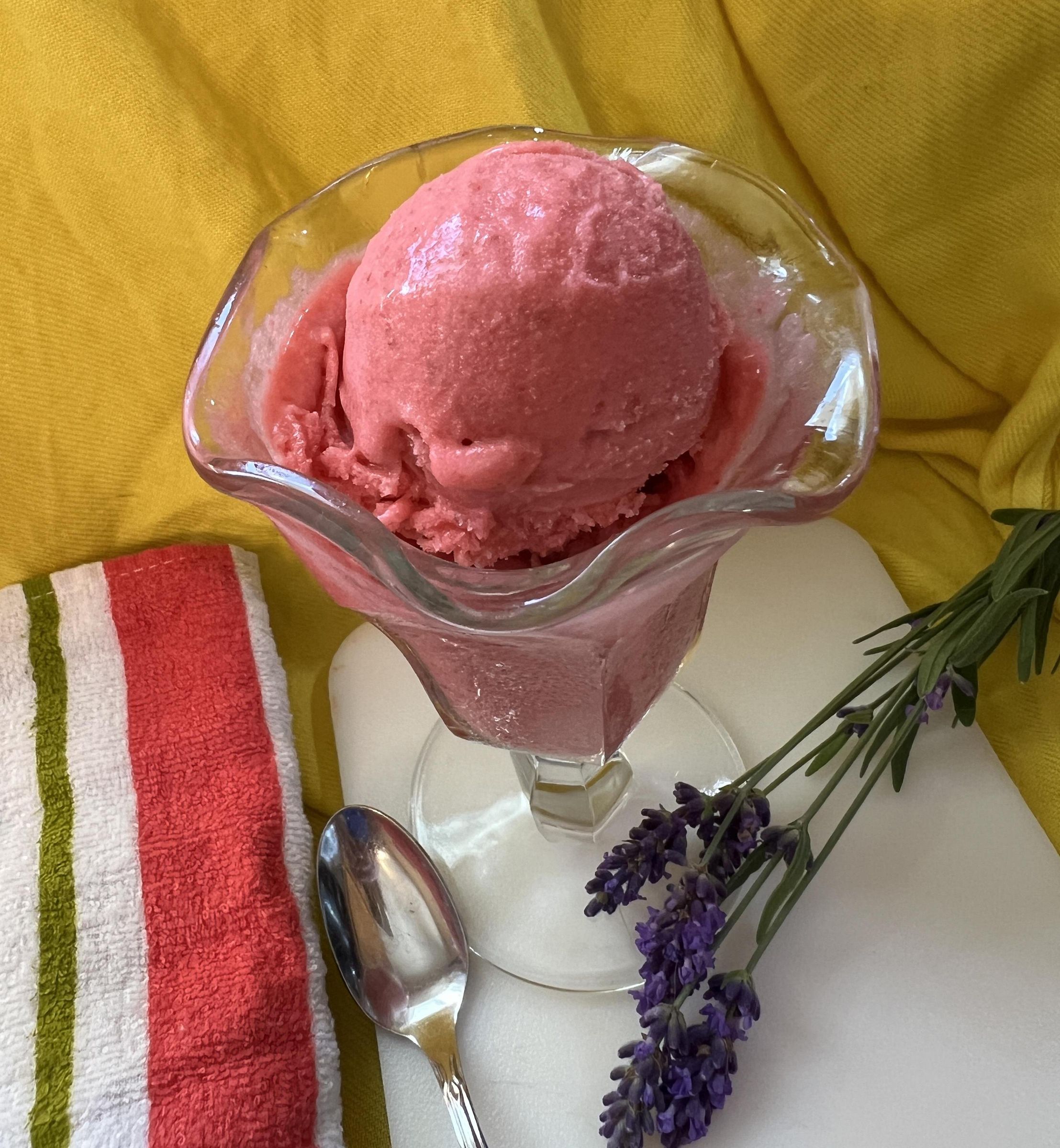 Creamy-Good Strawberry Gelato