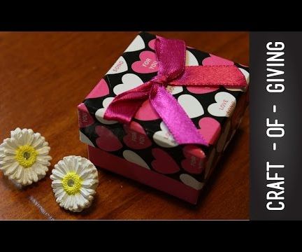 DIY Hot Glue Gun Daisy Earrings | Craft of Giving