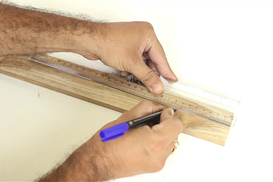 Cutting Wood