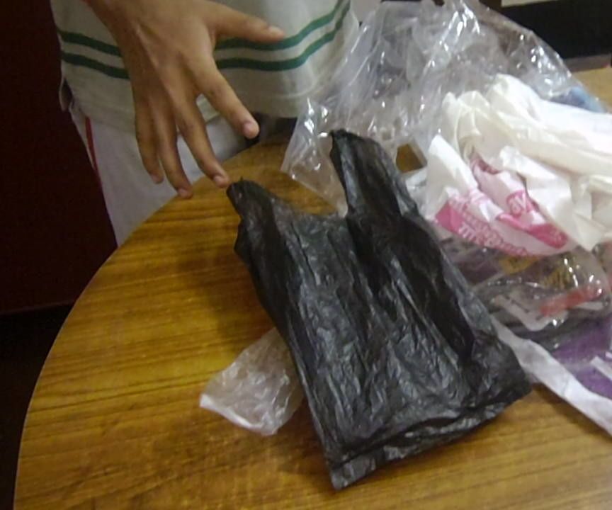 Fitting Huge Amount of Plastic Bags in Least Space