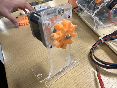 Assembeling the Winder Mechanism