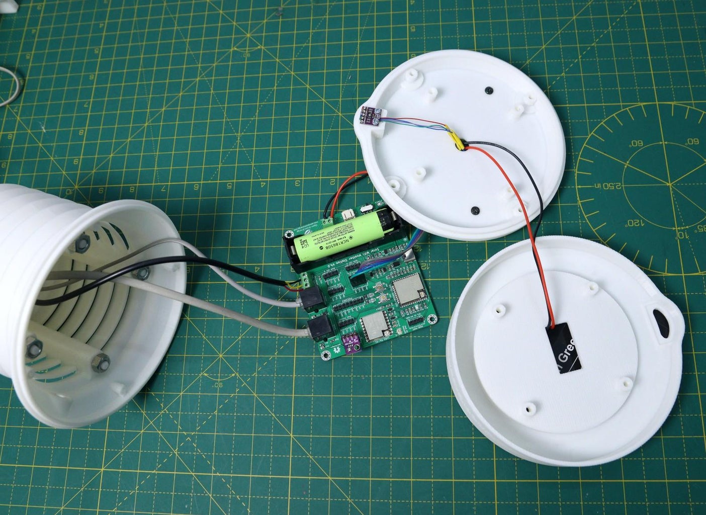 Solar Powered WiFi Weather Station V40 31 Steps with Pictures Circuit Diagram