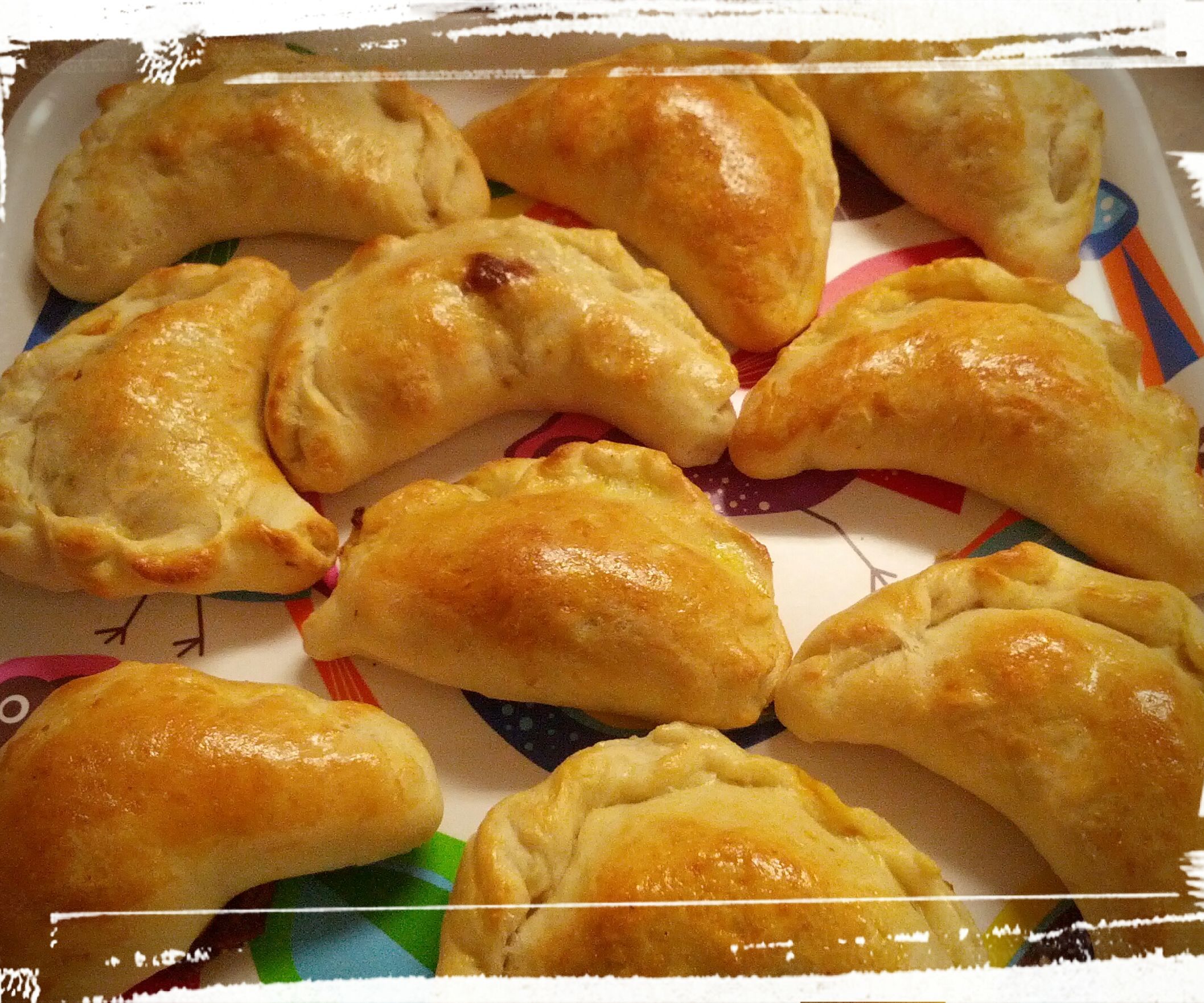 Easy Cheddar Mushroom Empanadillas